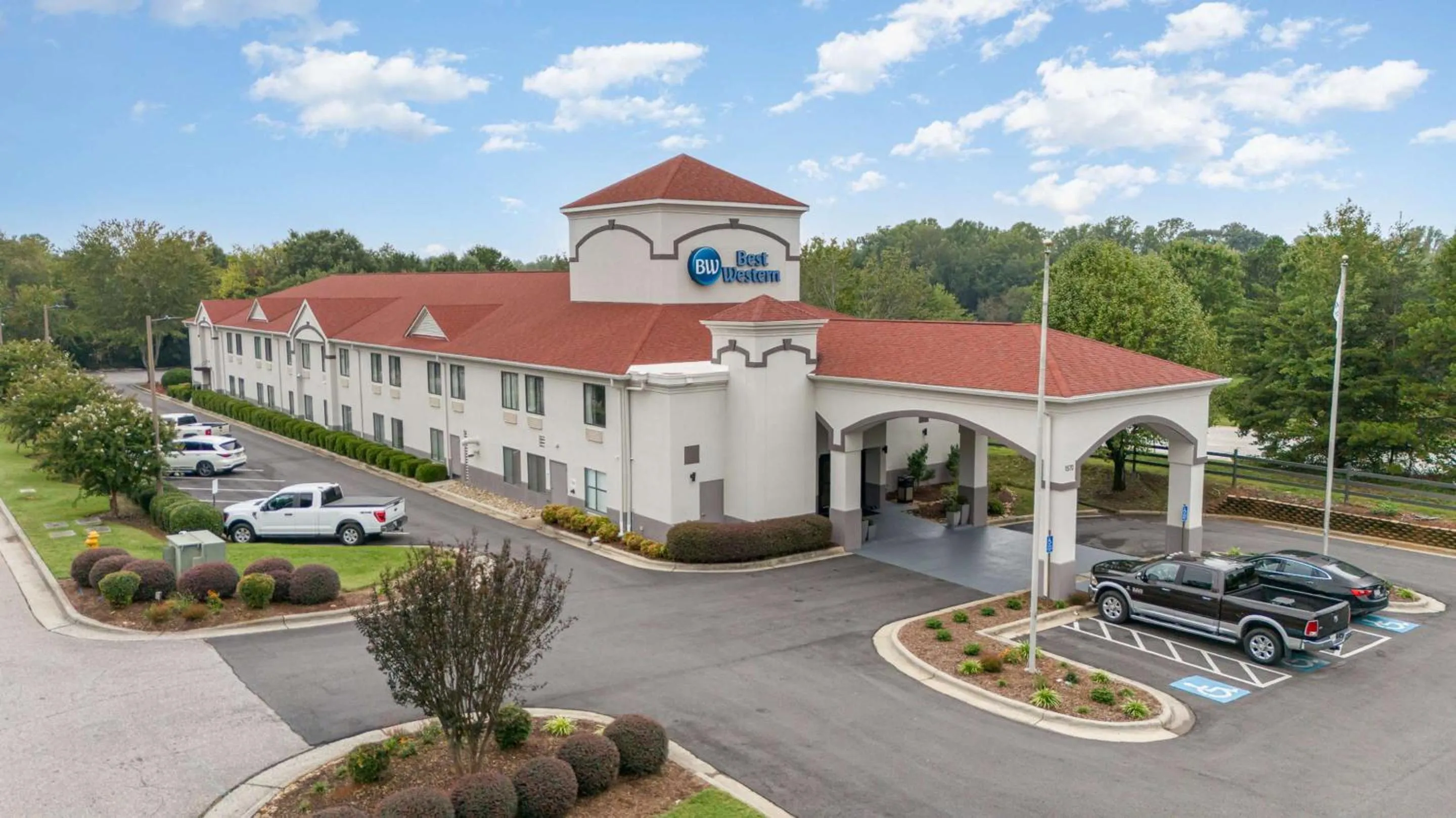 Property building in Best Western Kernersville