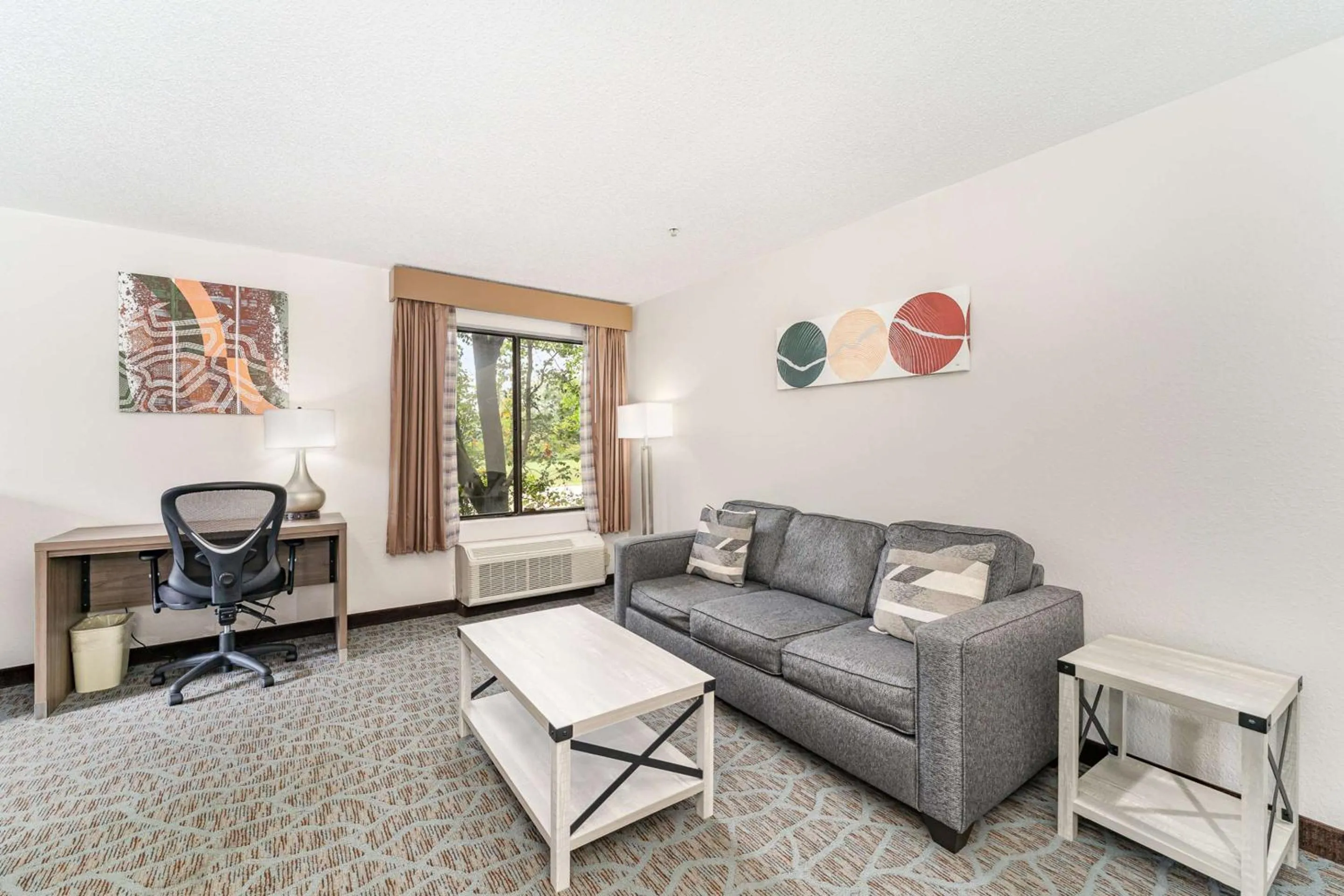 Photo of the whole room in Best Western Kernersville