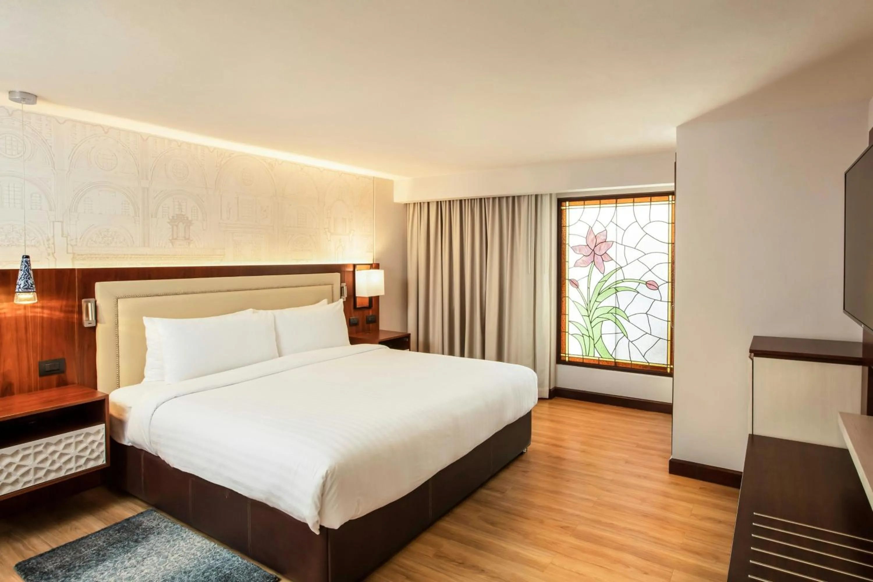 Bedroom, Bed in Marriott Puebla Hotel Meson del Angel