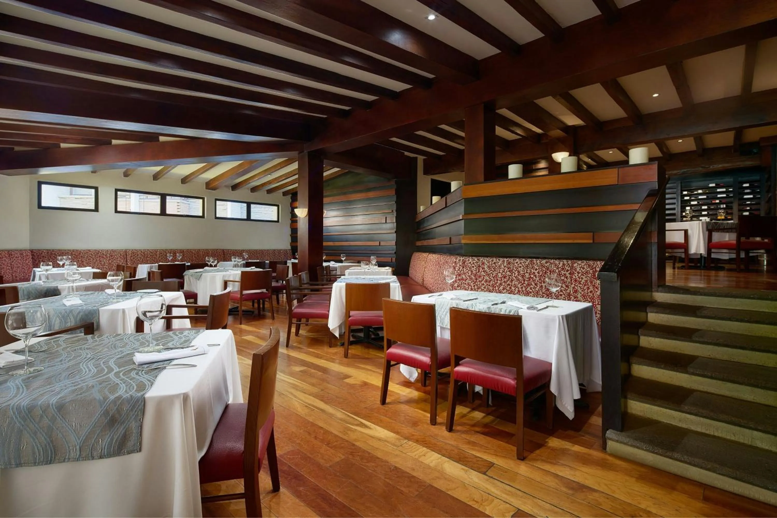 Restaurant/places to eat in Marriott Puebla Hotel Meson del Angel