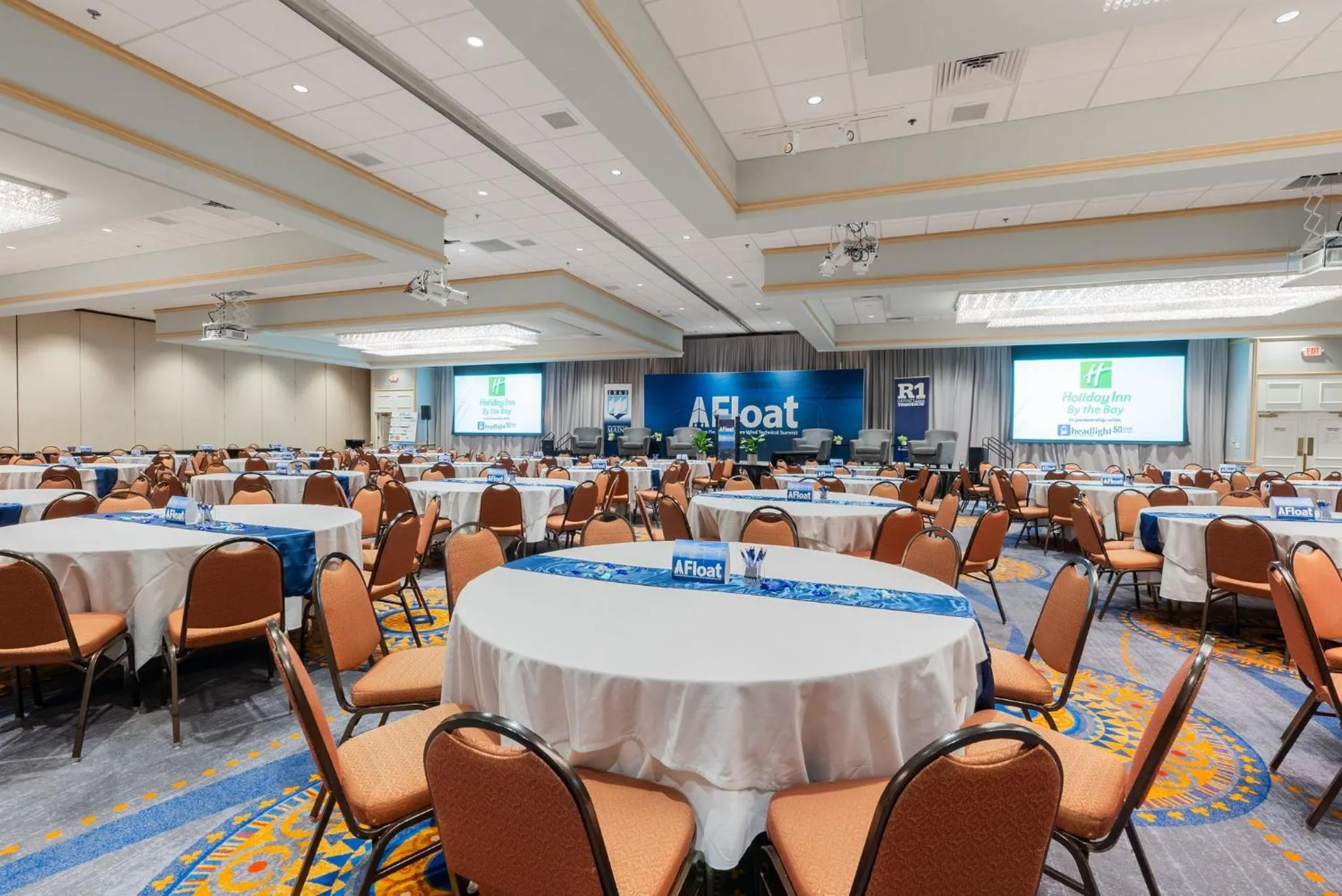 Banquet/Function facilities in Holiday Inn Portland-By the Bay by IHG