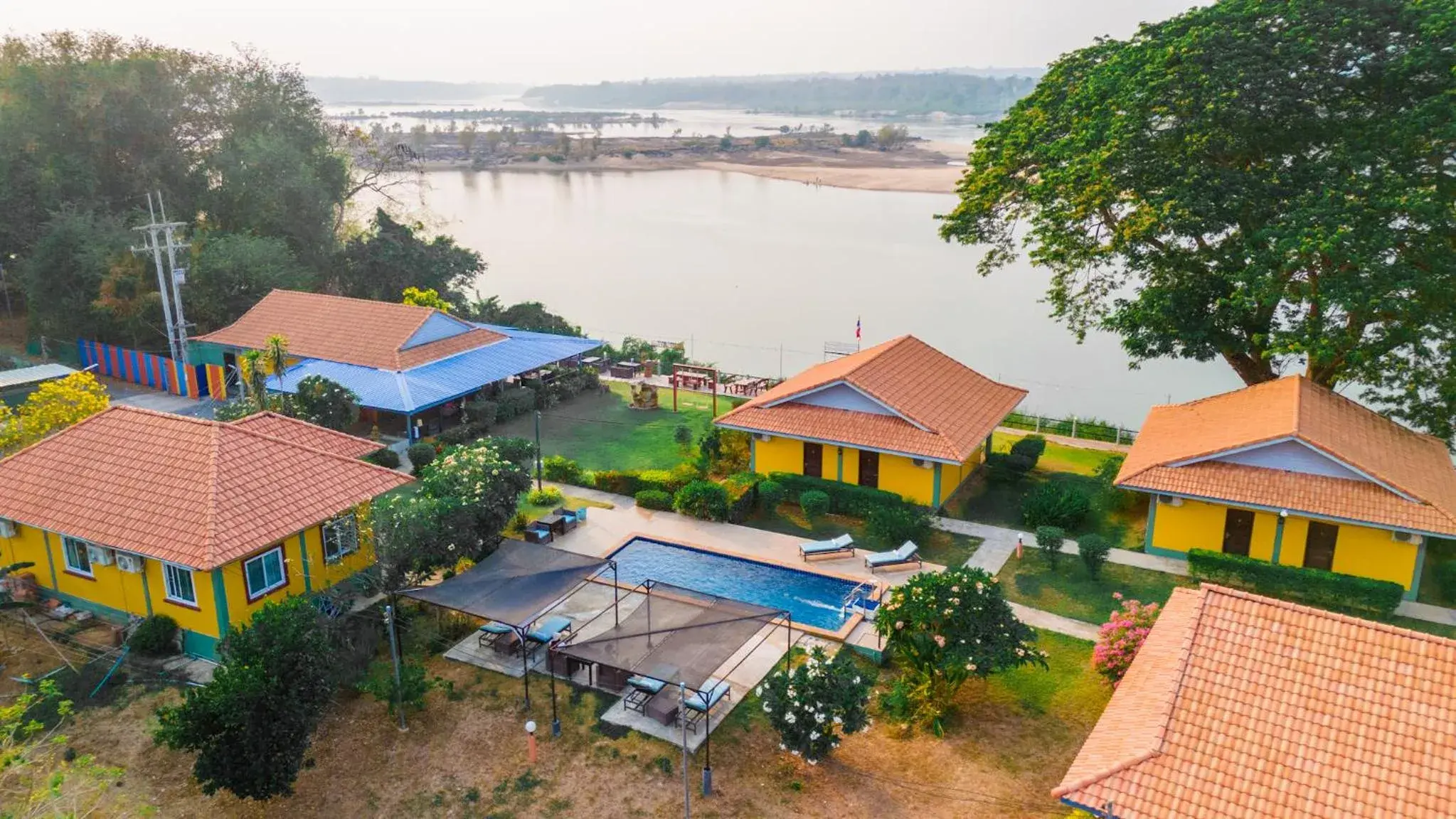 Property building in Khong Chiam Orchid Riverside Resort Property building in Khong Chiam Orchid Riverside Resort
