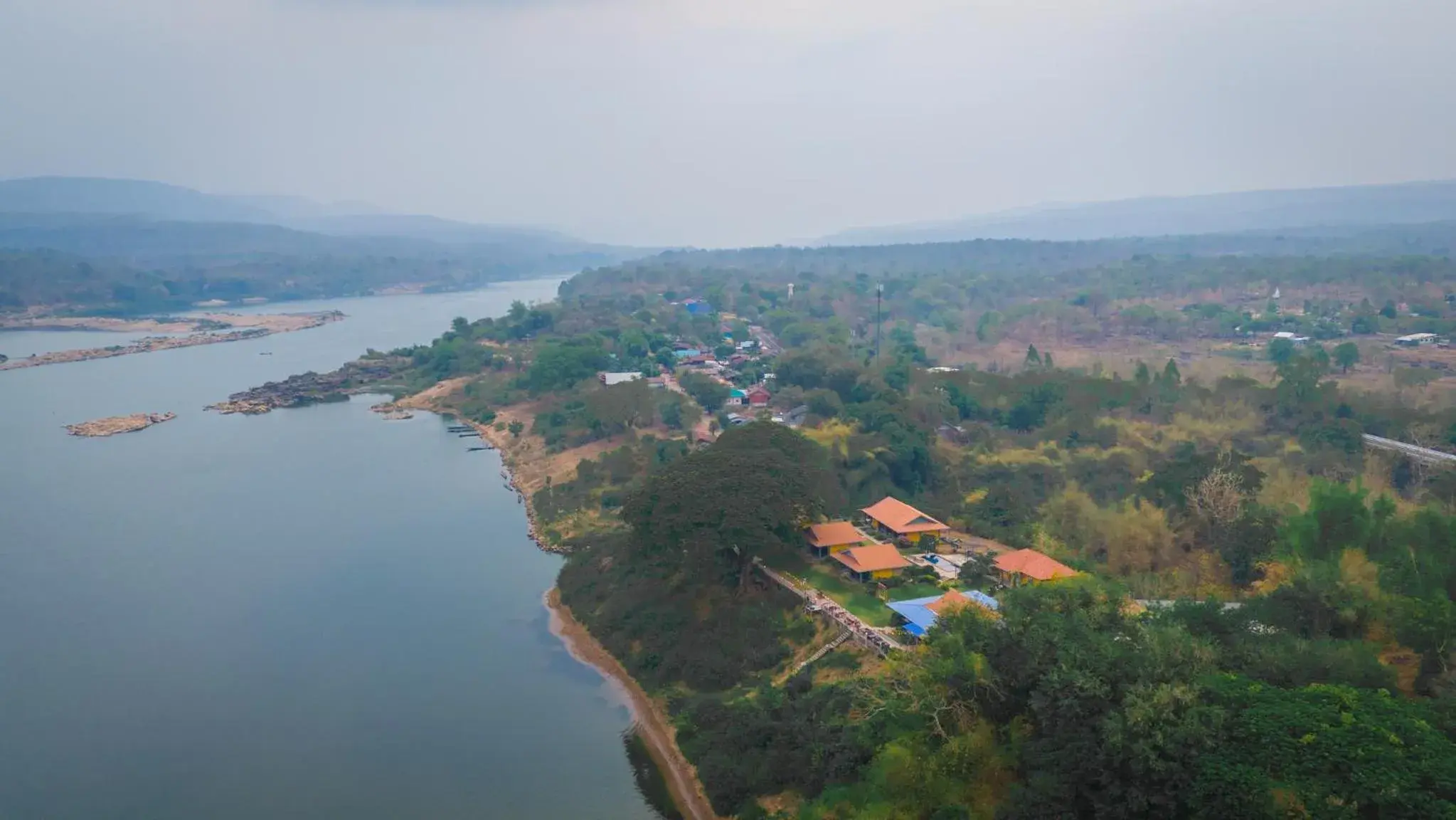 Property building in Khong Chiam Orchid Riverside Resort Property building in Khong Chiam Orchid Riverside Resort