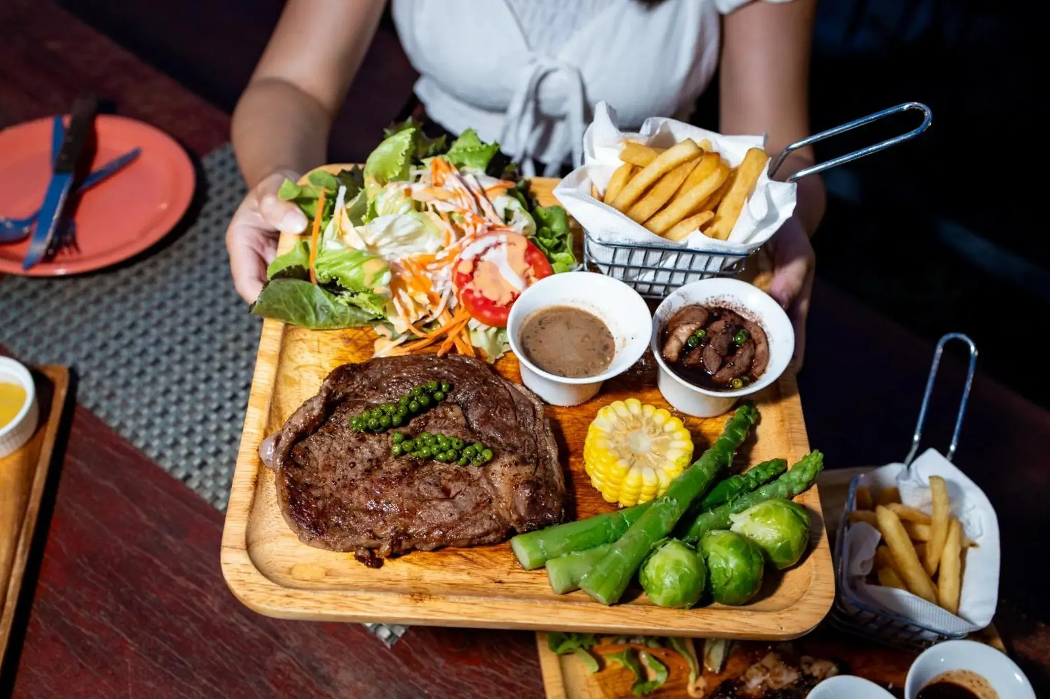 Food and drinks in Khong Chiam Orchid Riverside Resort Food and drinks in Khong Chiam Orchid Riverside Resort