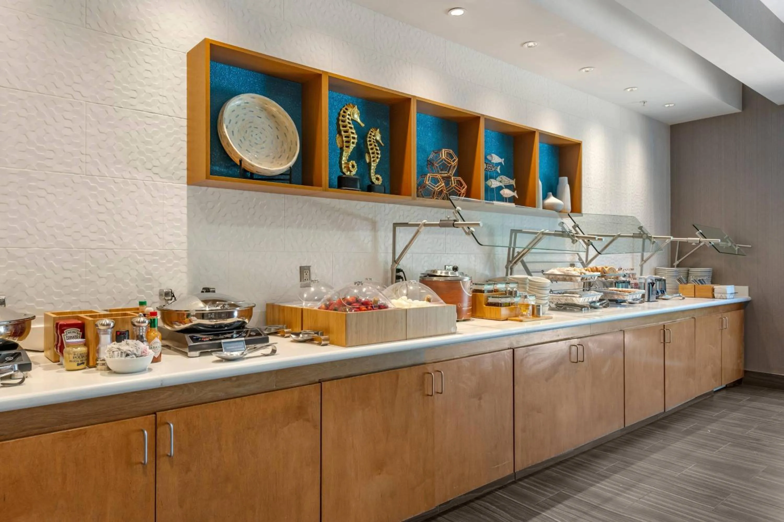 Breakfast in SpringHill Suites Vero Beach