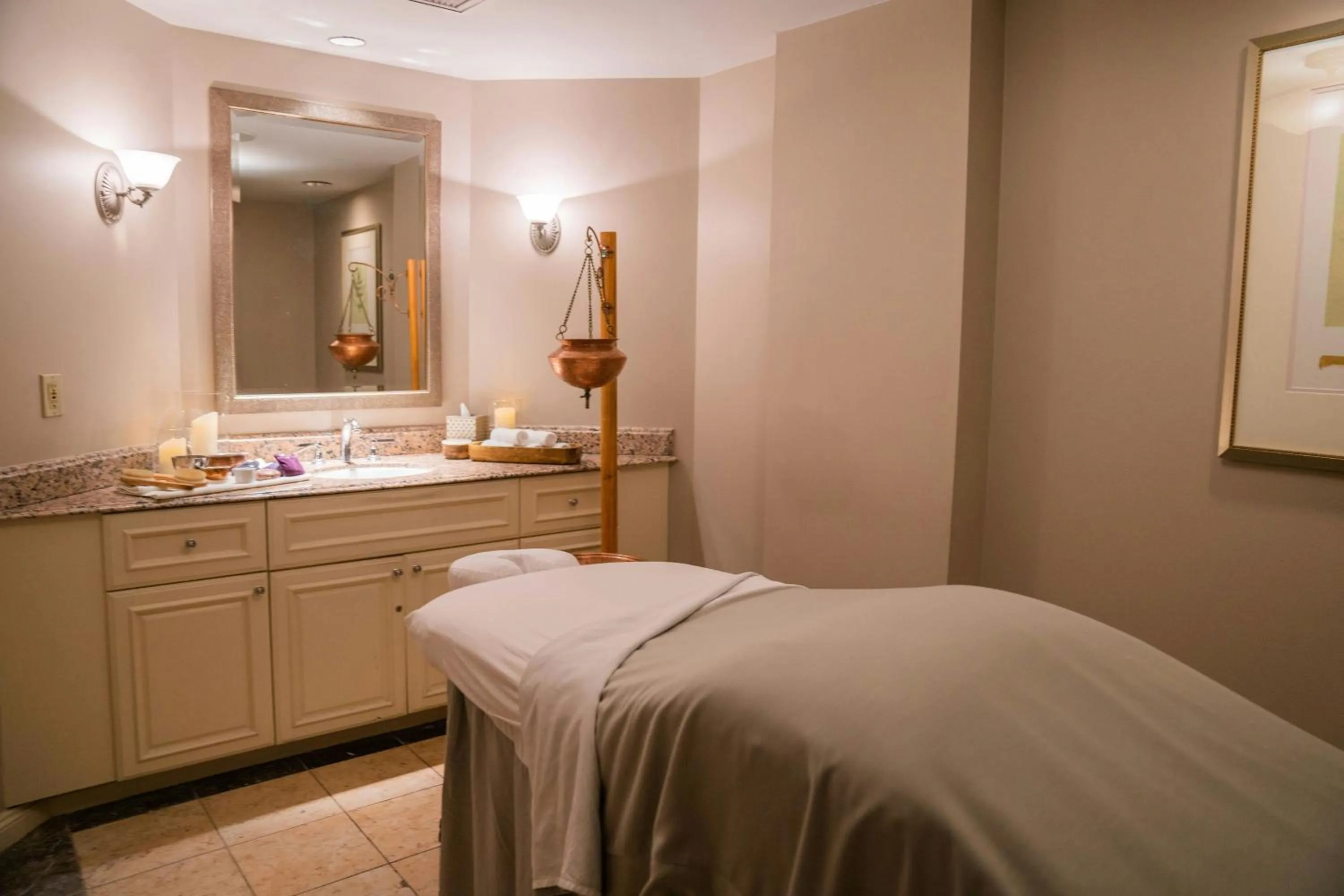 Spa and wellness centre/facilities, Bed in The St. Regis Houston