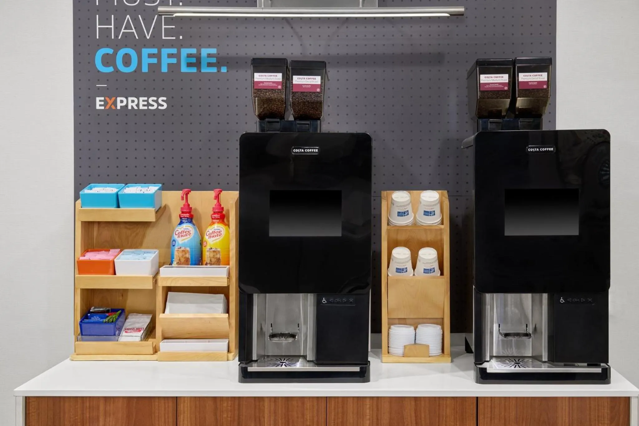 Photo of the whole room in Holiday Inn Express Kansas City - at the Legends! by IHG