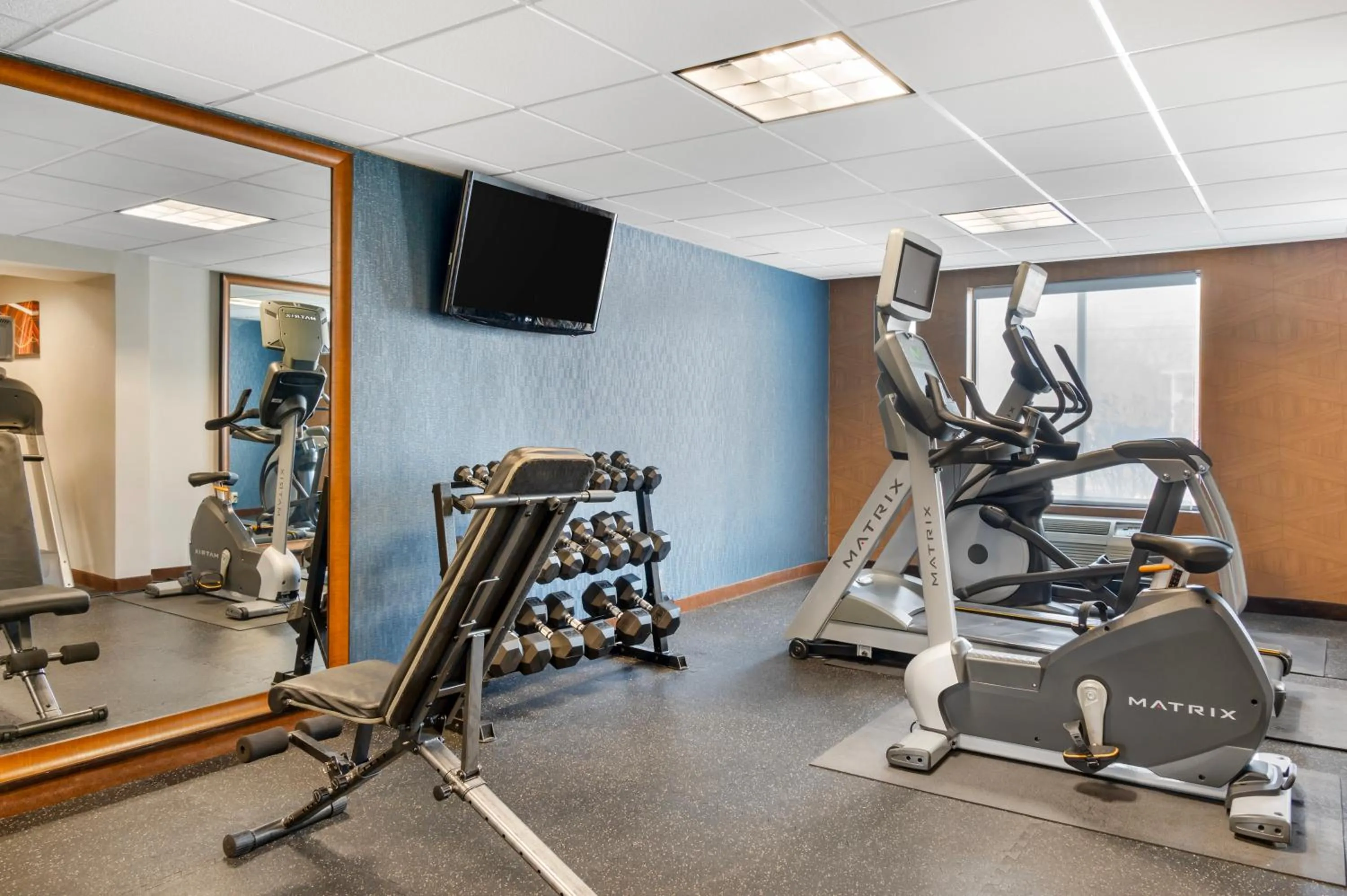 Fitness centre/facilities in Comfort Inn & Suites Danbury-Bethel