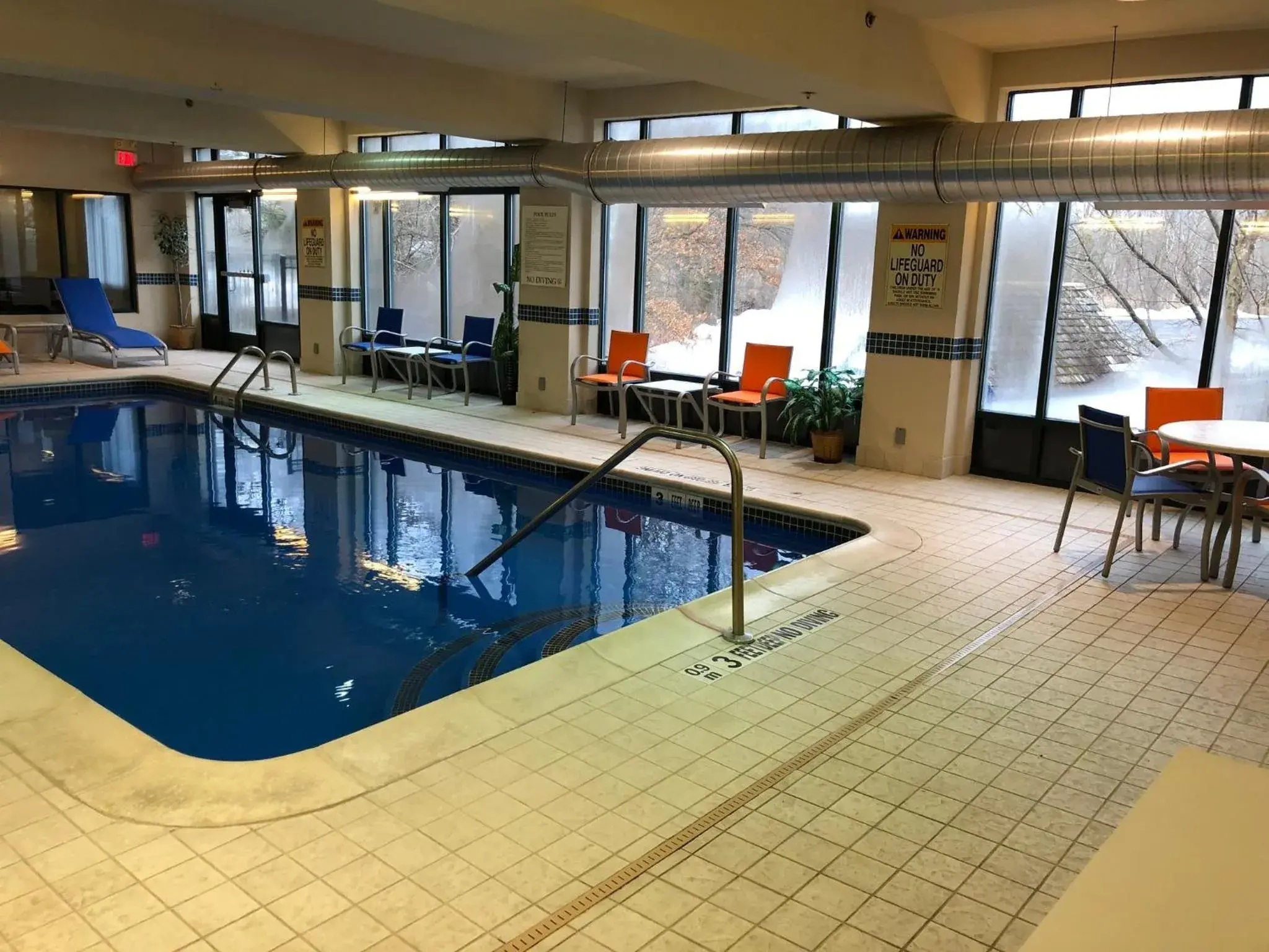Swimming pool in Holiday Inn Express Syracuse Airport by IHG Swimming pool in Holiday Inn Express Syracuse Airport by IHG
