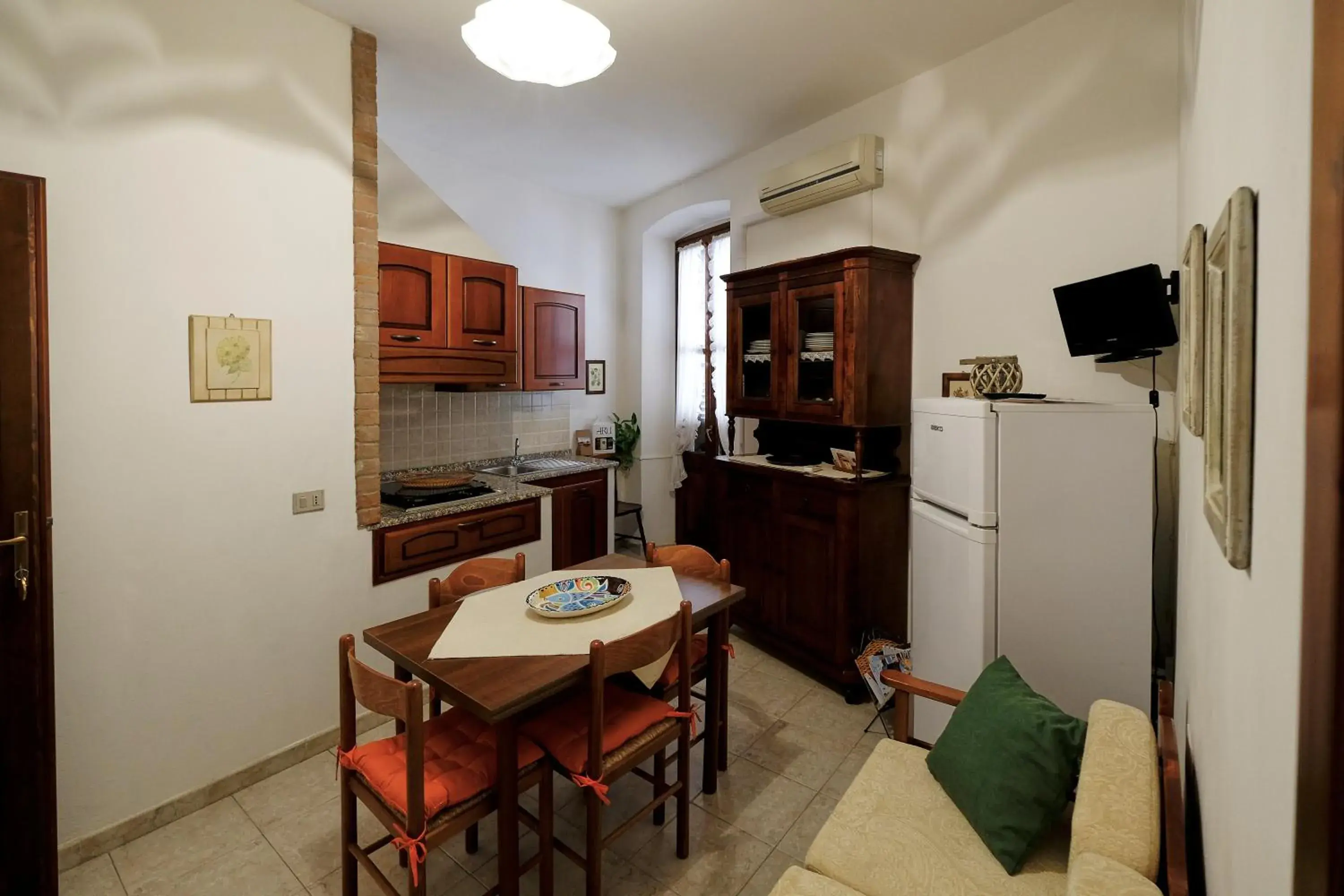 Apartment - single occupancy - First Floor in Bed & Breakfast L'Aquilino Apartment - single occupancy - First Floor in Bed & Breakfast L'Aquilino