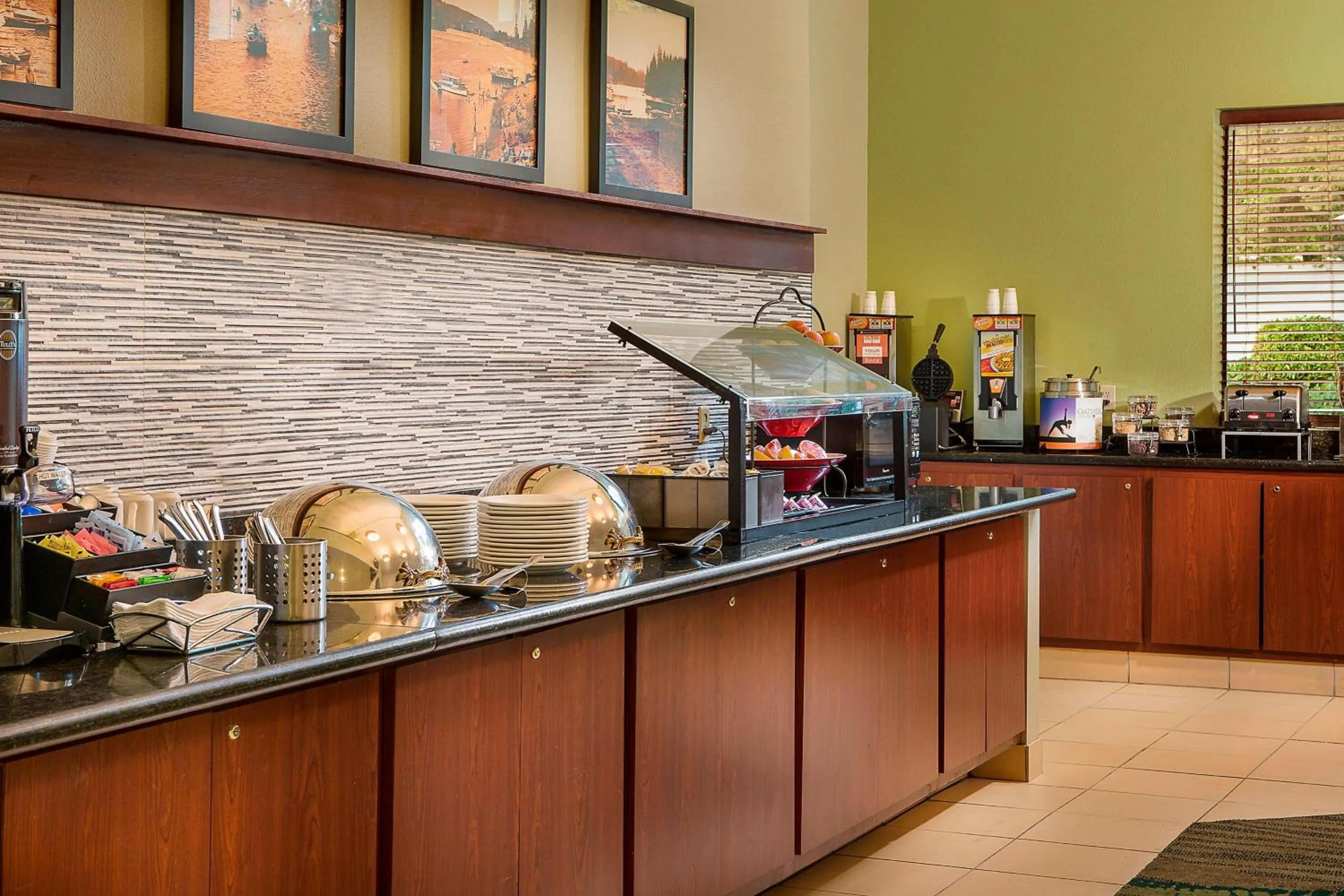 Breakfast in Residence Inn by Marriott Portland South-Lake Oswego
