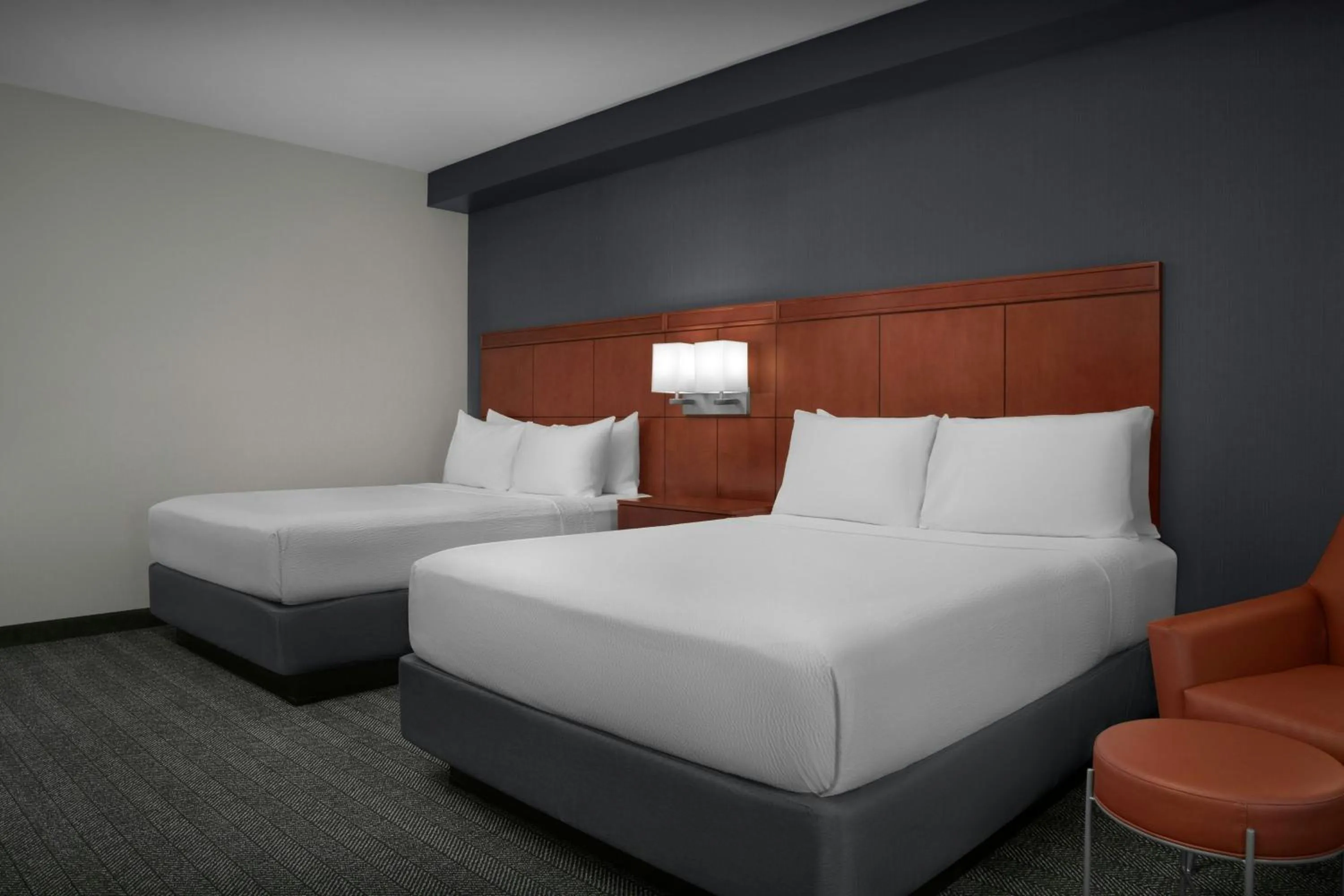 Photo of the whole room, Bed in Courtyard Phoenix Chandler/Fashion Center