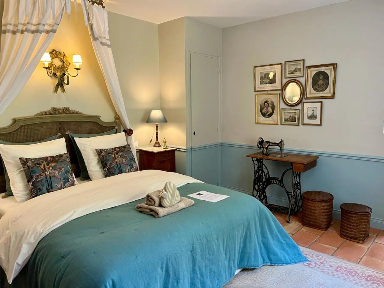 Photo of the whole room in Les Aurochs