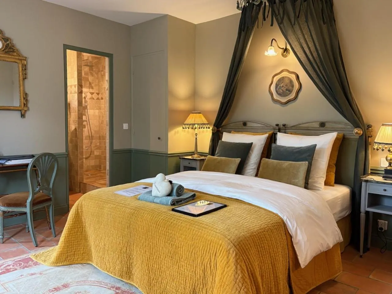 Photo of the whole room in Les Aurochs