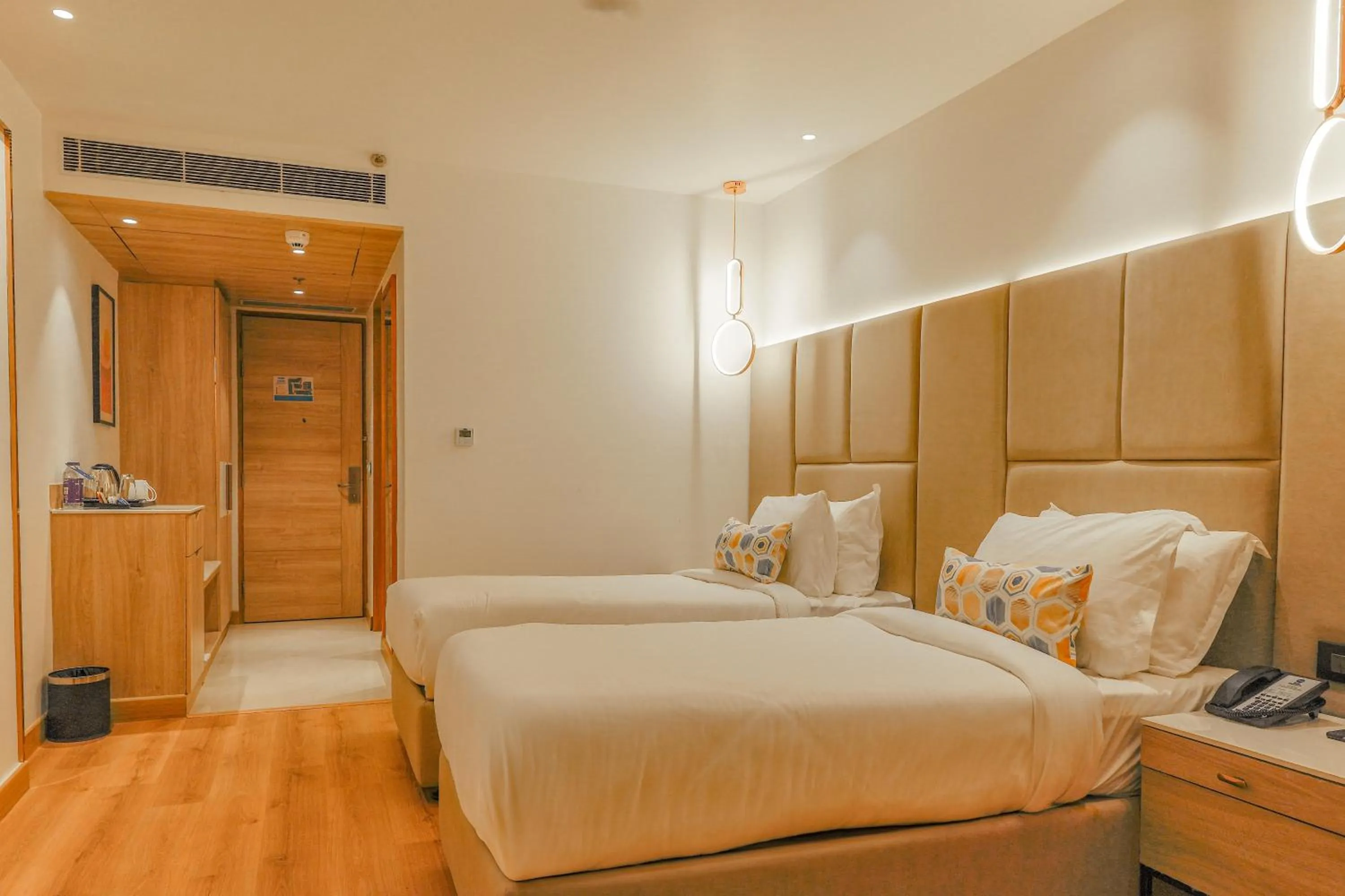 Bed in Best Western AH1 Amritsar