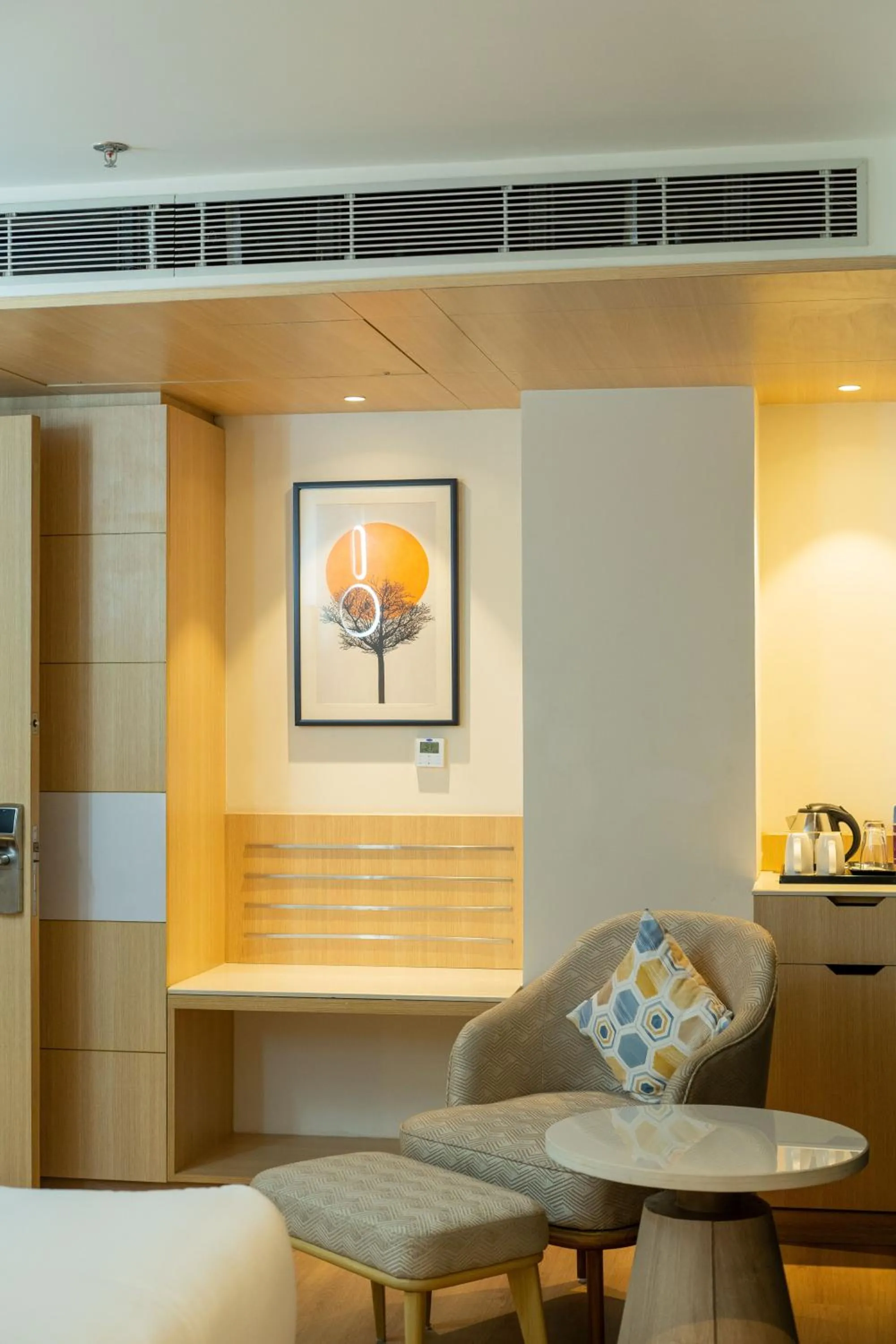 Seating area in Best Western AH1 Amritsar