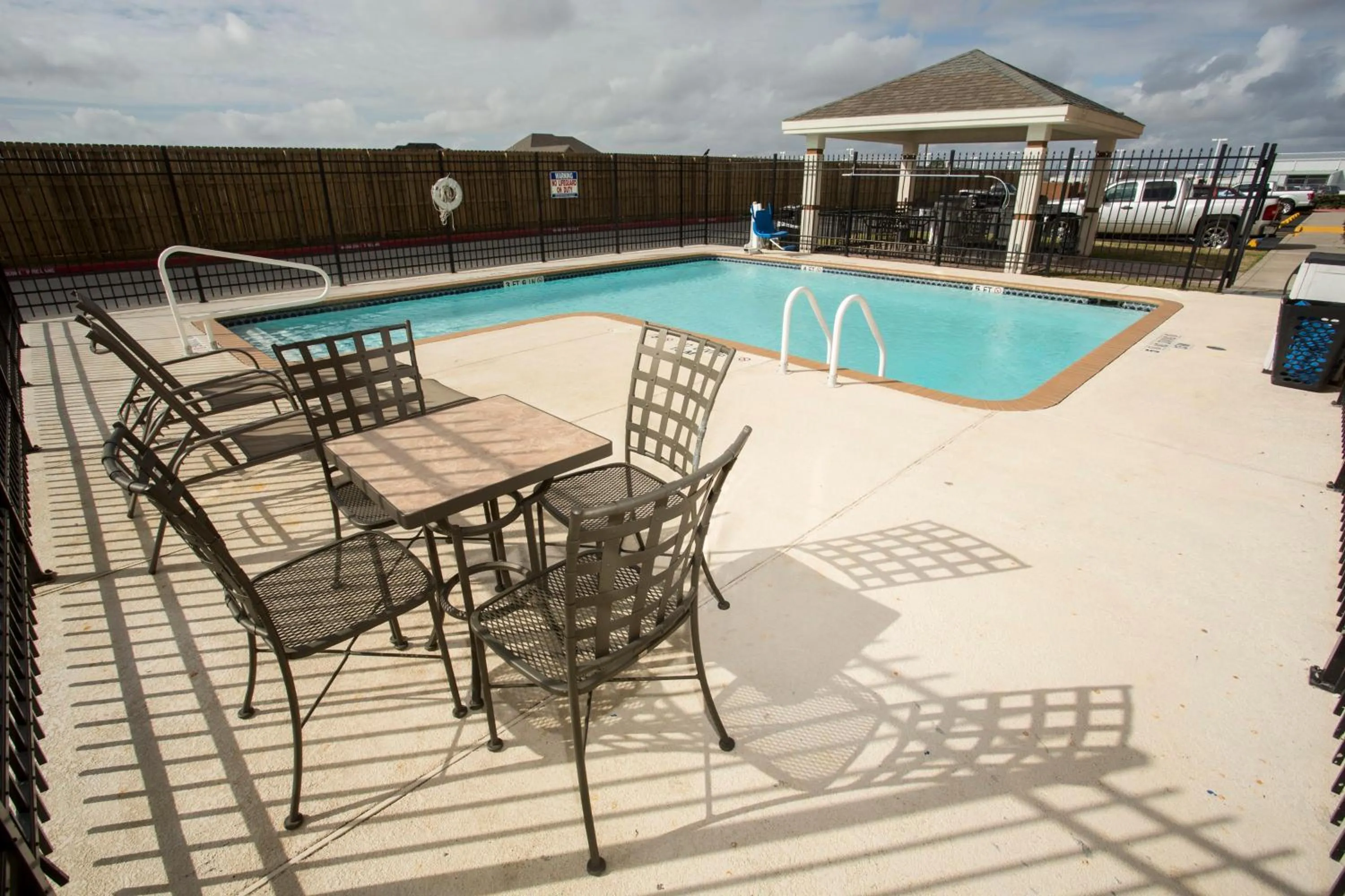 Swimming pool in Candlewood Suites Port Arthur/Nederland by IHG
