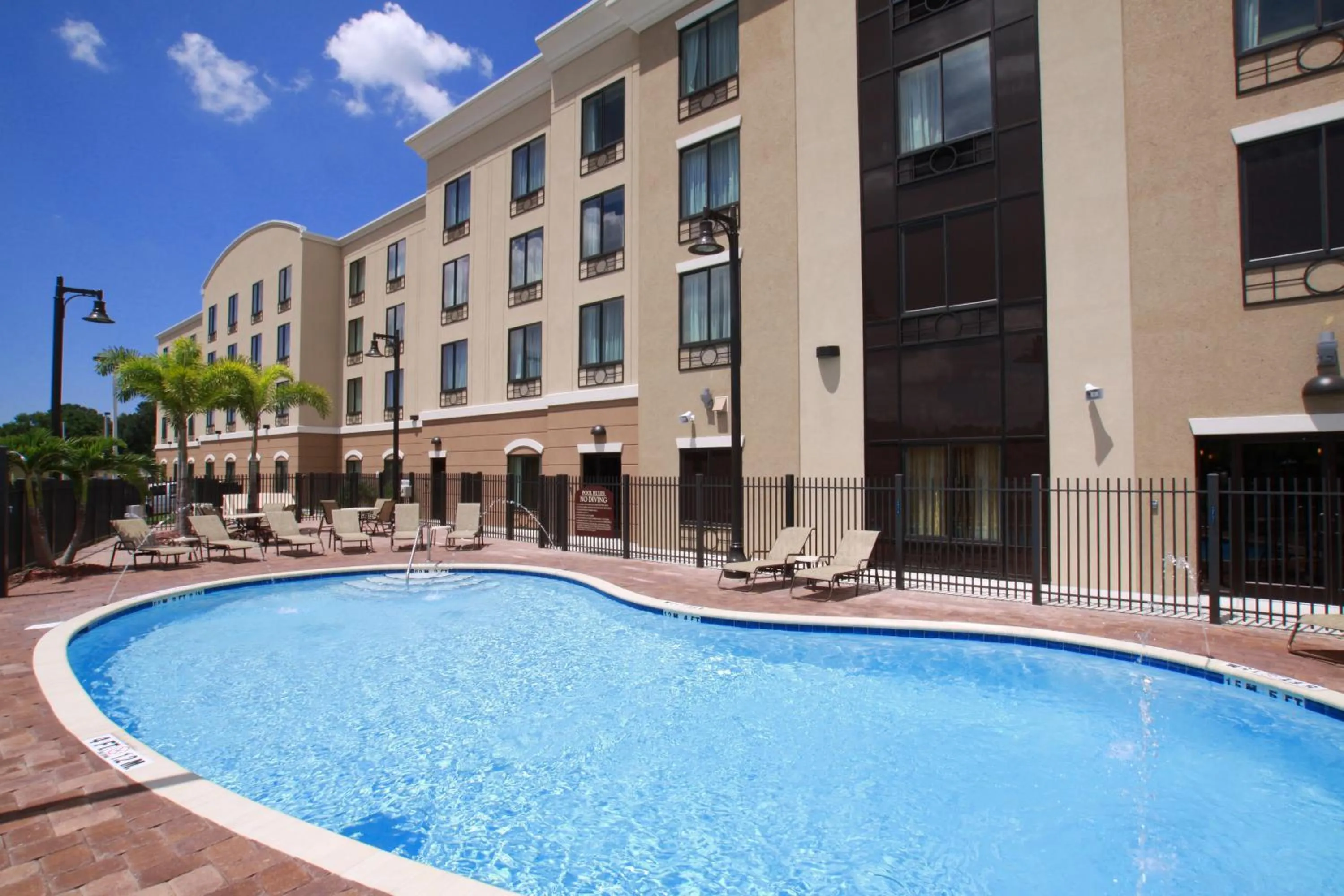 Swimming pool in Holiday Inn Express Hotel & Suites Tampa-USF-Busch Gardens by IHG