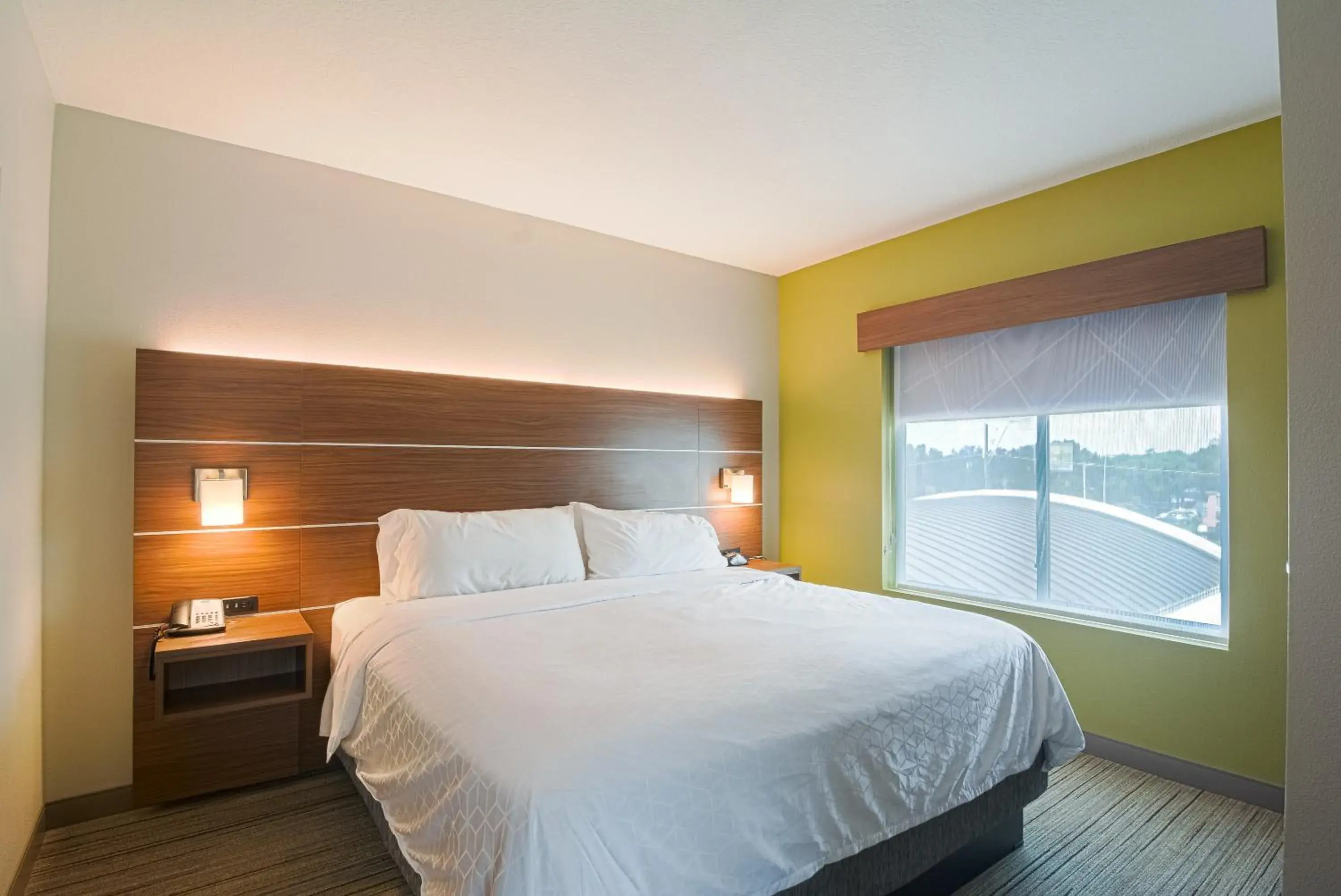 King Room with Two King Beds - Non-Smoking in Holiday Inn Express Hotel & Suites Tampa-USF-Busch Gardens by IHG King Room with Two King Beds - Non-Smoking in Holiday Inn Express Hotel & Suites Tampa-USF-Busch Gardens by IHG