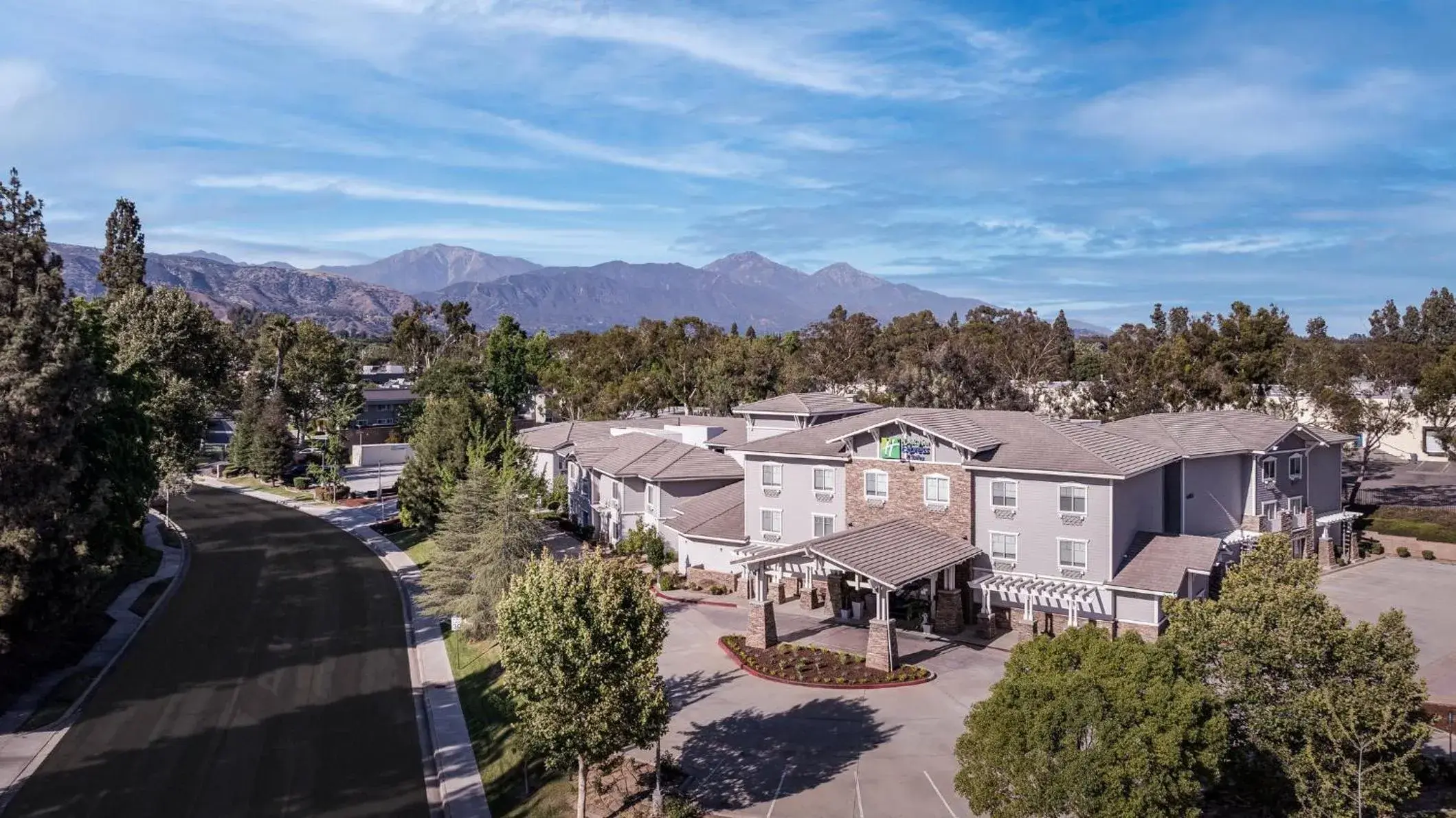 Property building in Holiday Inn Express Hotel & Suites San Dimas by IHG Property building in Holiday Inn Express Hotel & Suites San Dimas by IHG