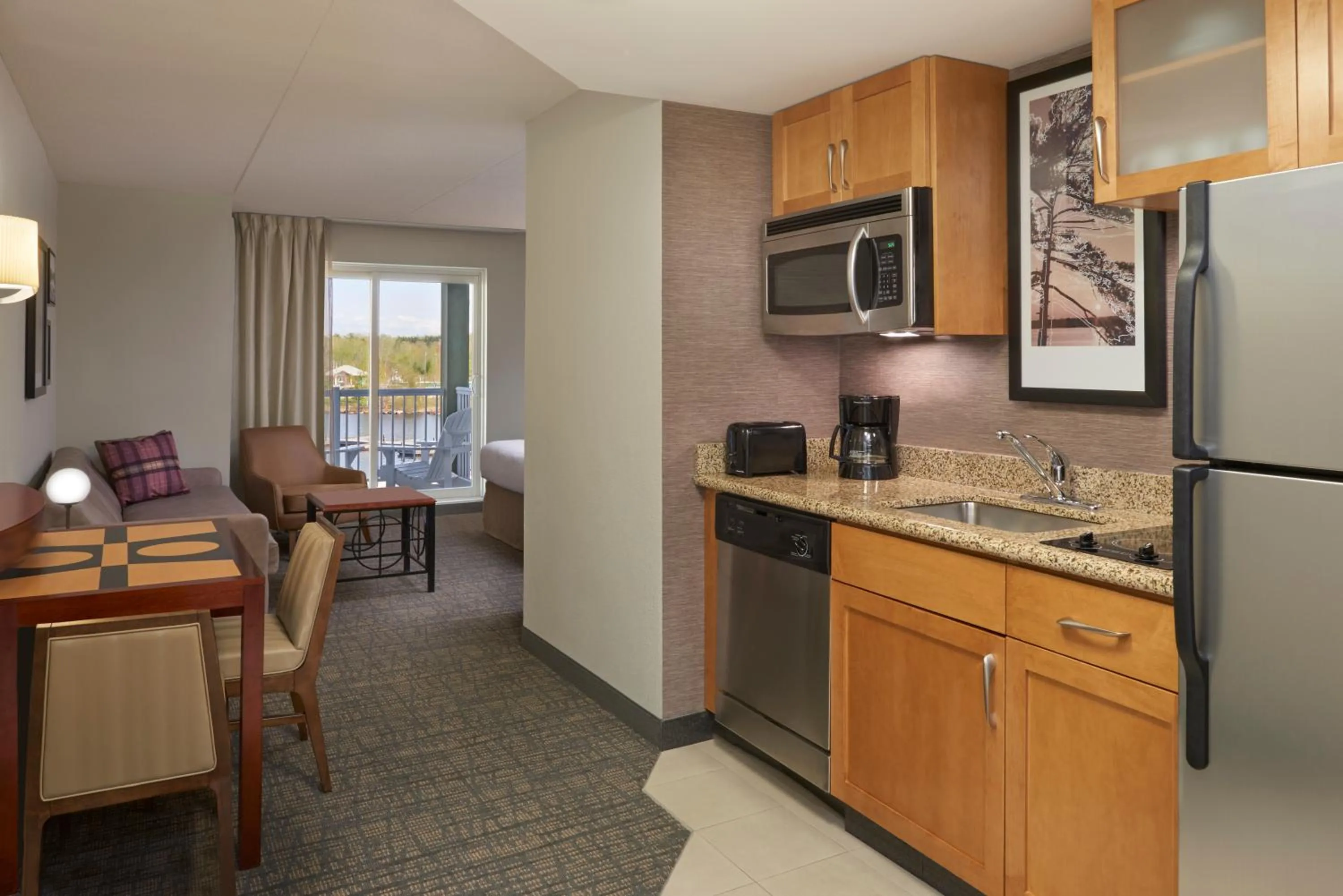 Kitchen or kitchenette in Residence Inn by Marriott Gravenhurst Muskoka Wharf