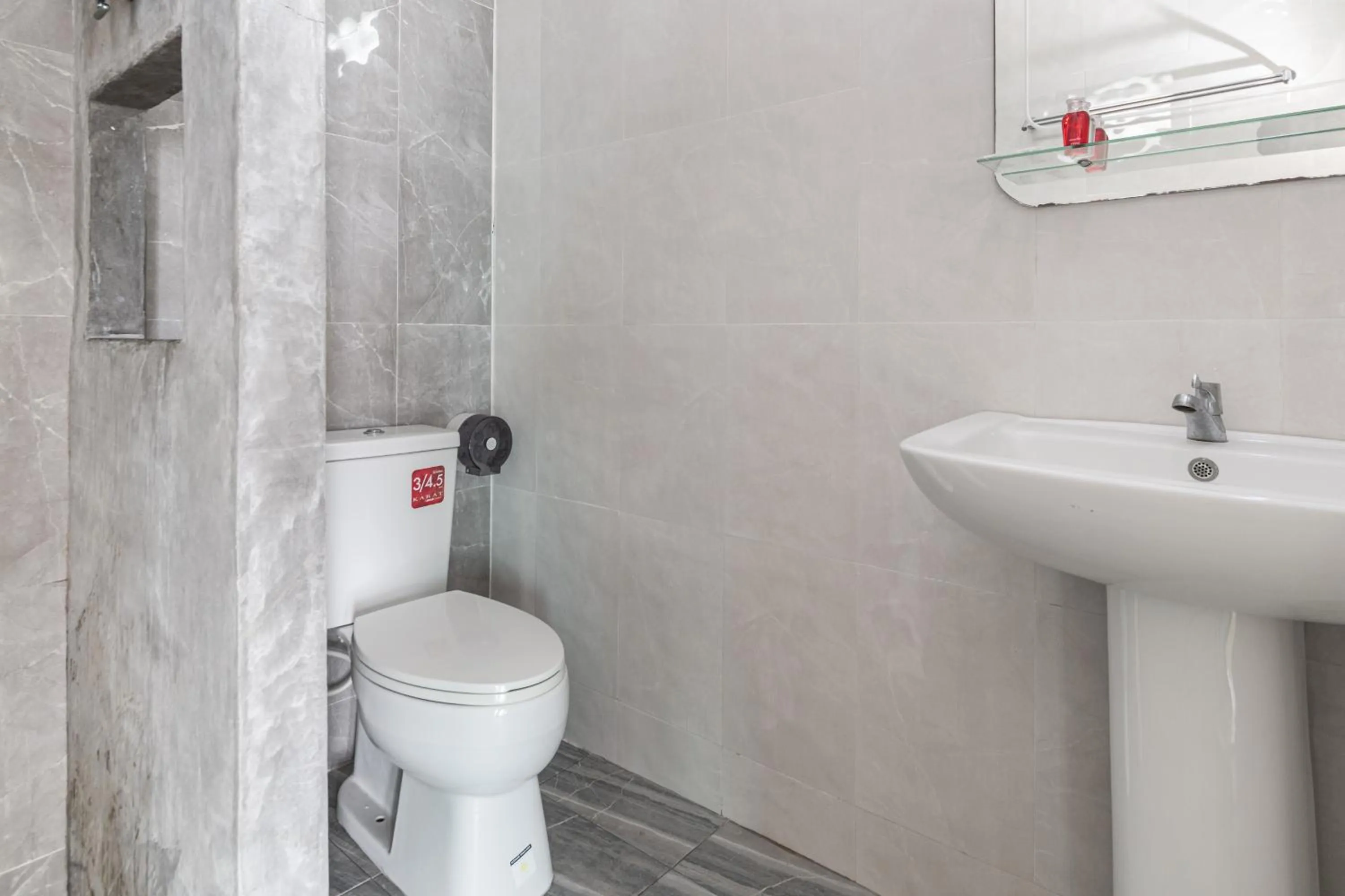 Bathroom in Ibiza Bungalows