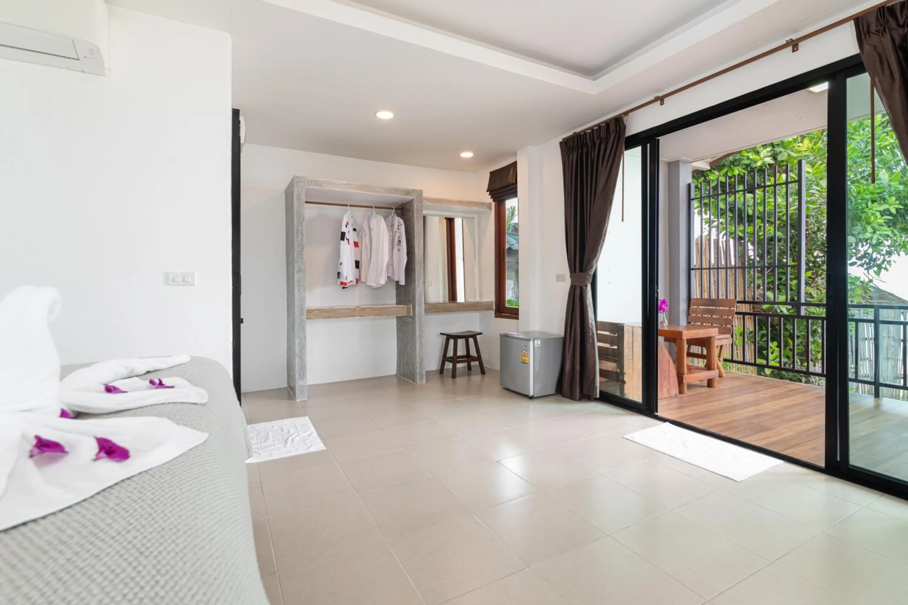 Bedroom, Bed in Ibiza Bungalows