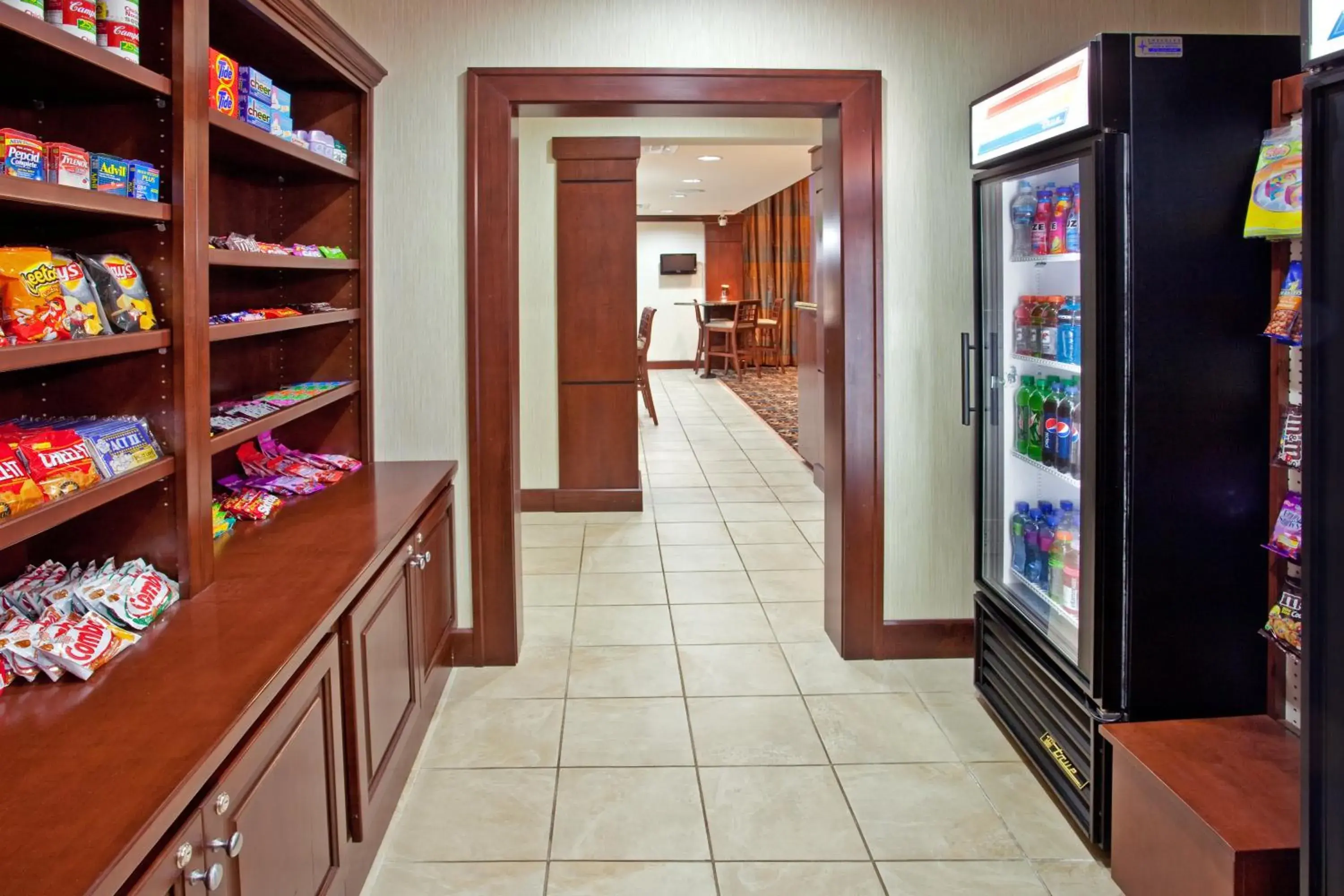 Restaurant/places to eat in Staybridge Suites Elkhart North by IHG Restaurant/places to eat in Staybridge Suites Elkhart North by IHG