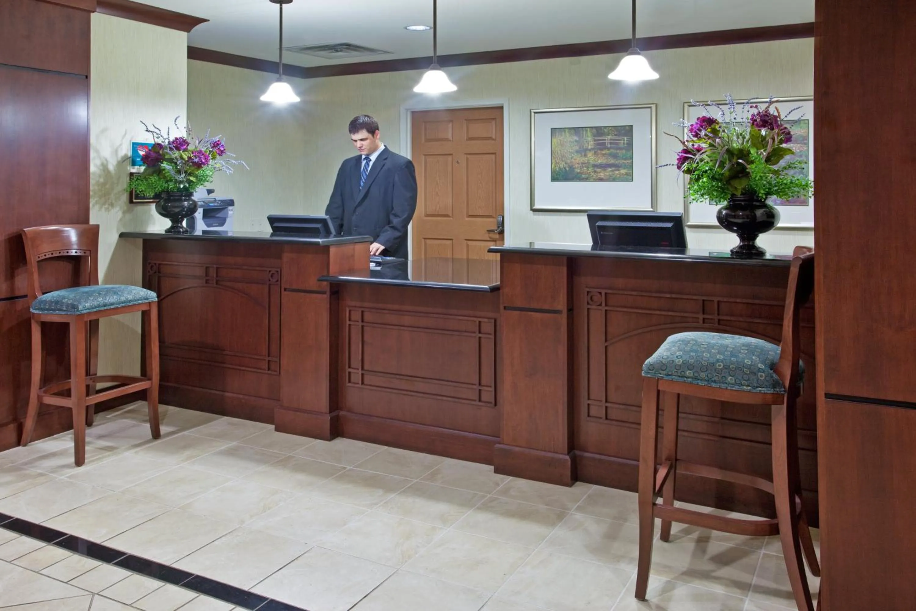 Property building in Staybridge Suites Elkhart North by IHG