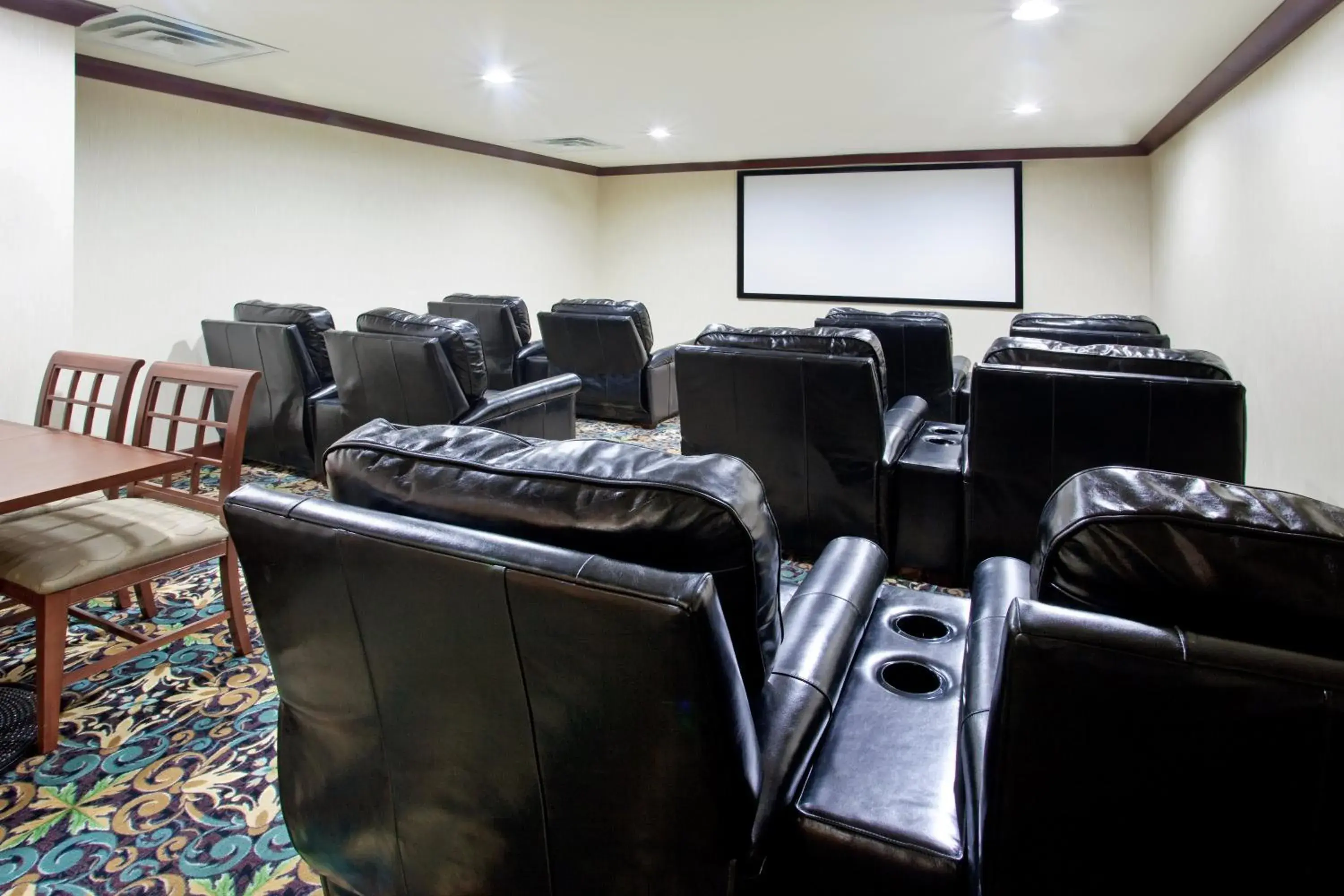 Fitness centre/facilities in Staybridge Suites Elkhart North by IHG Fitness centre/facilities in Staybridge Suites Elkhart North by IHG