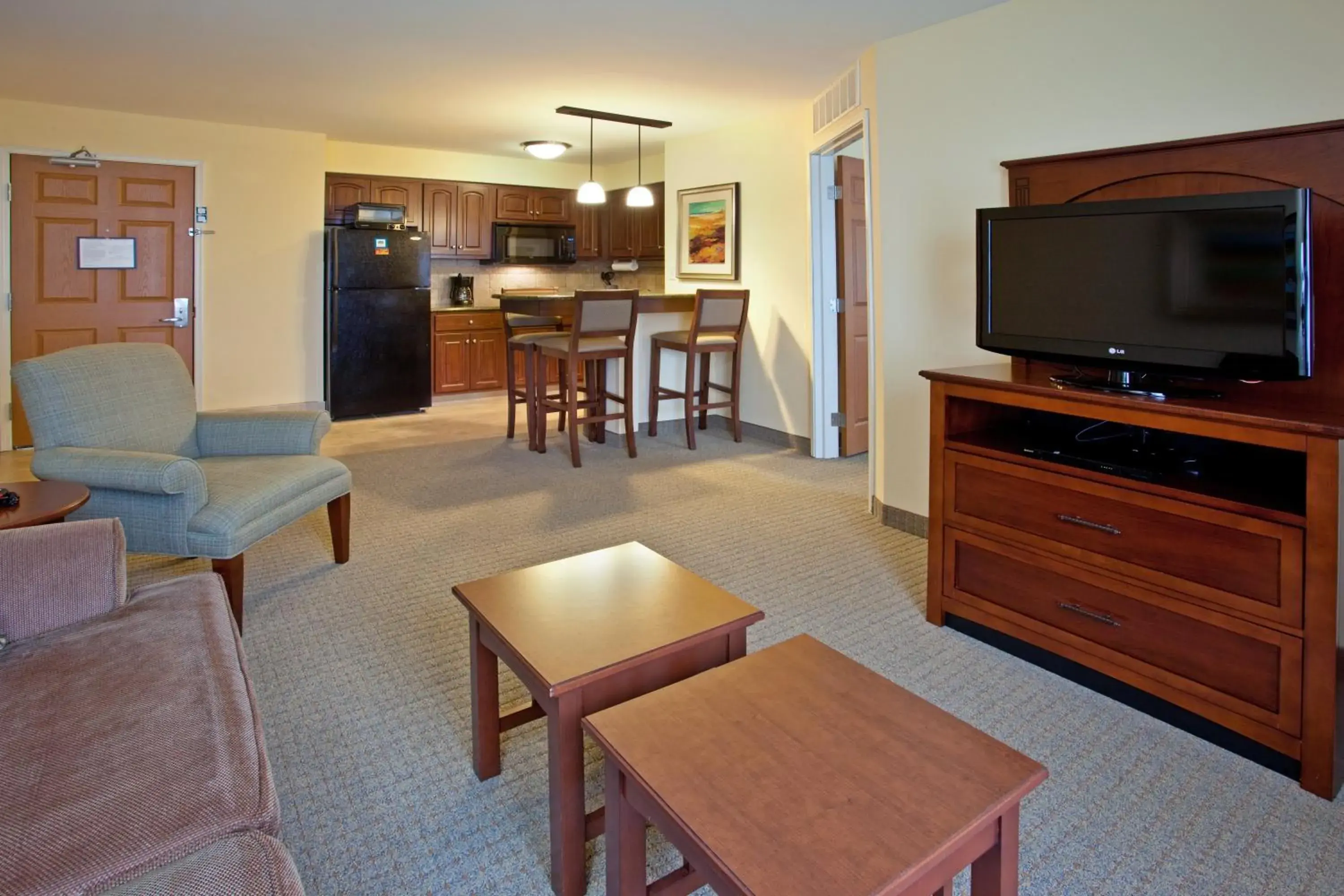Photo of the whole room in Staybridge Suites Elkhart North by IHG Photo of the whole room in Staybridge Suites Elkhart North by IHG