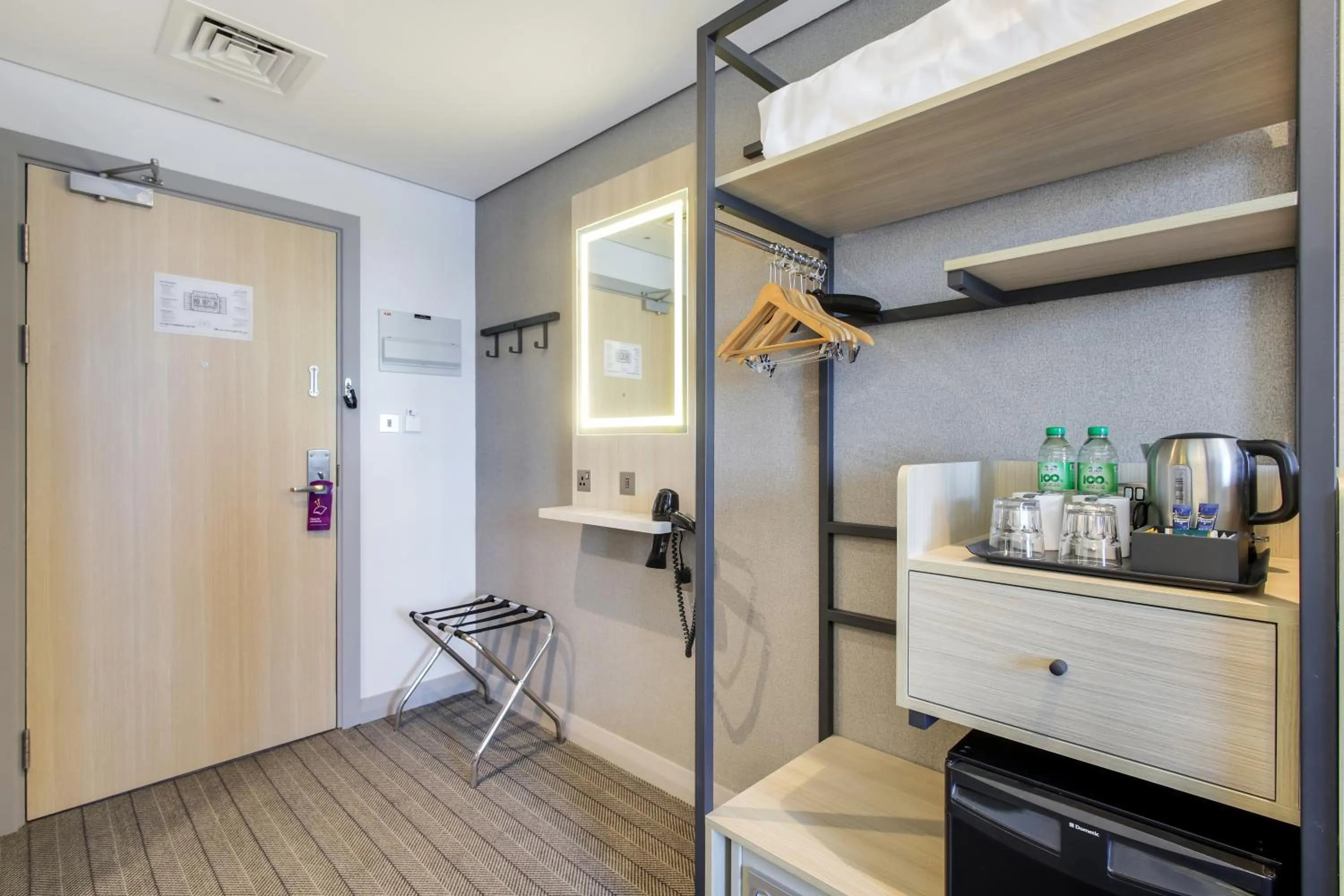 Coffee/tea facilities in Premier Inn Dubai International Airport - An Emirates Group Company