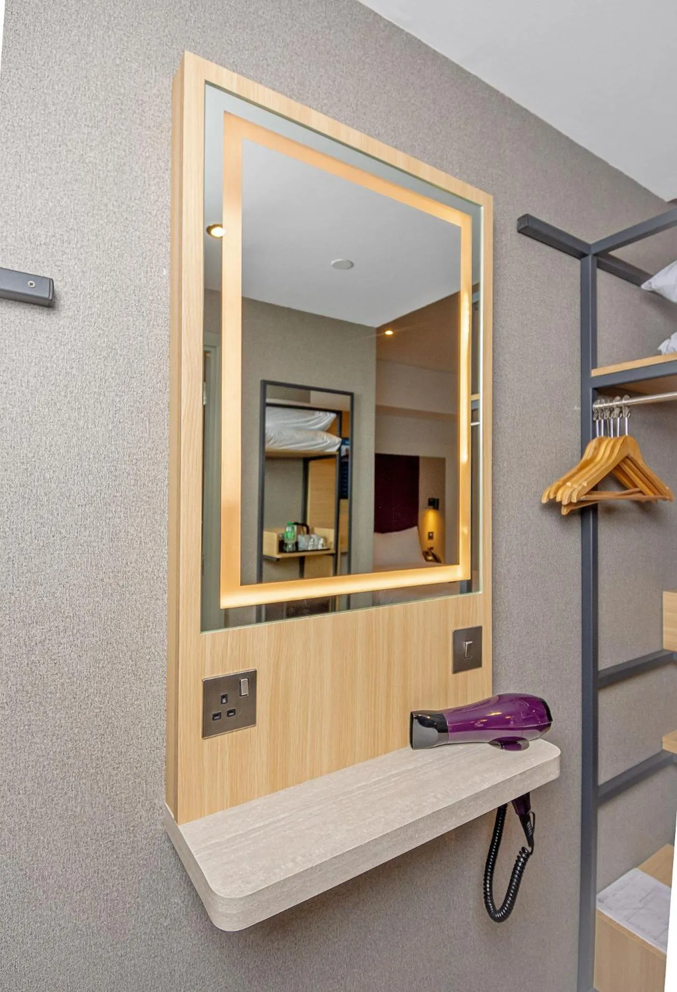 Bedroom in Premier Inn Dubai International Airport - An Emirates Group Company