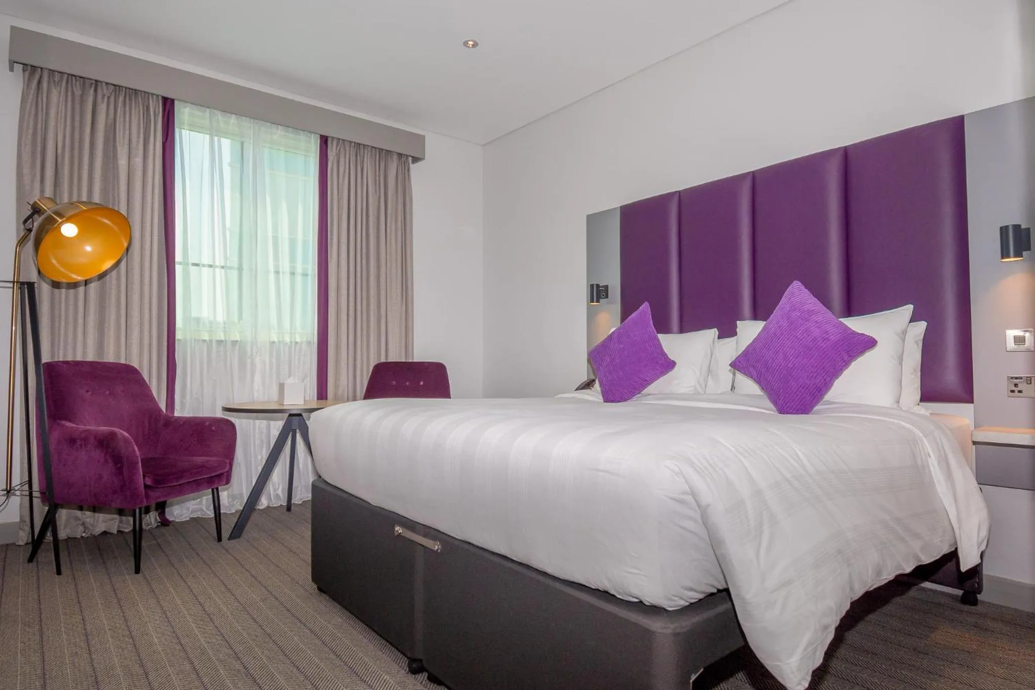 New Style Premier Plus Double Room - Non-Smoking - Free DXB Airport Shuttle Every 30min to T1&3 in Premier Inn Dubai International Airport - An Emirates Group Company