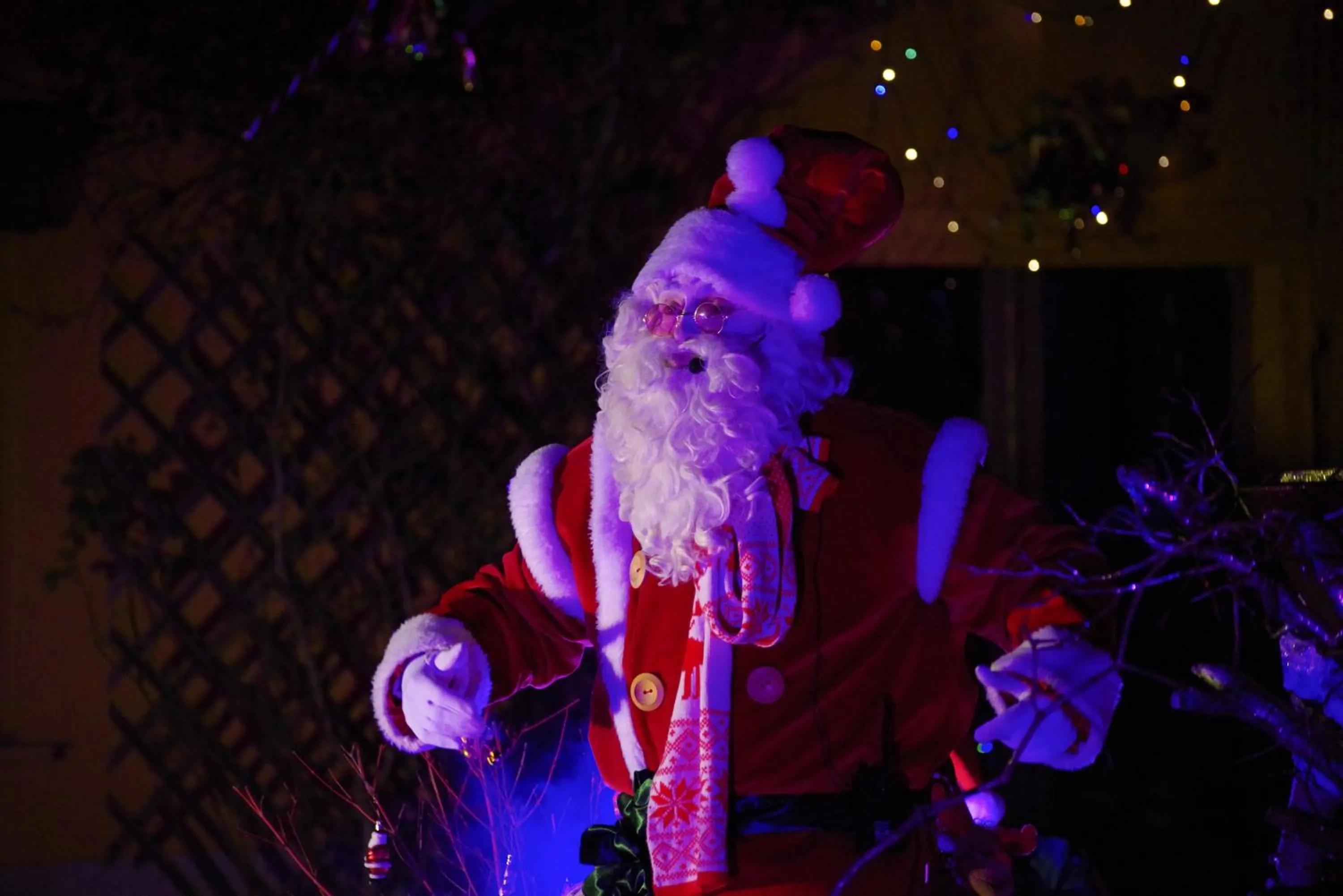 Evening entertainment in Au2 Maison d'Hôtes - Guest House Au2