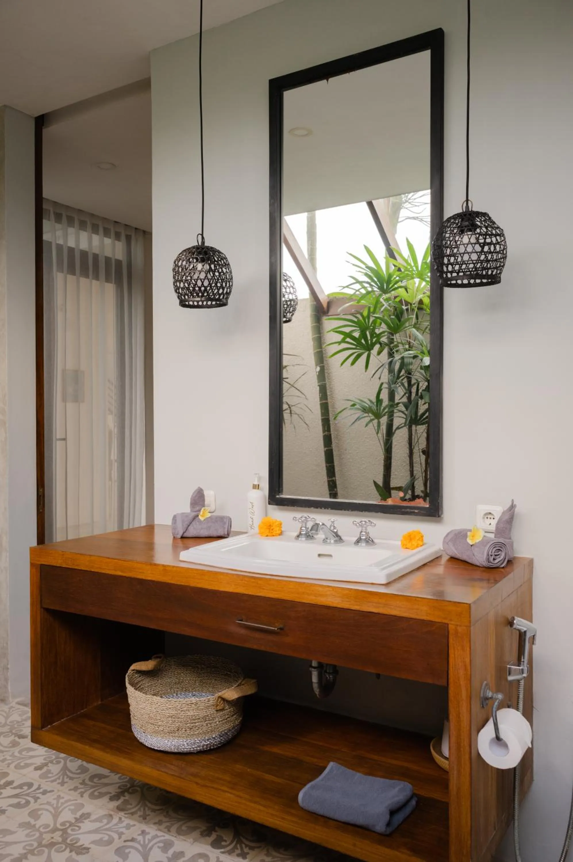 Bathroom in The Bed by The Sea