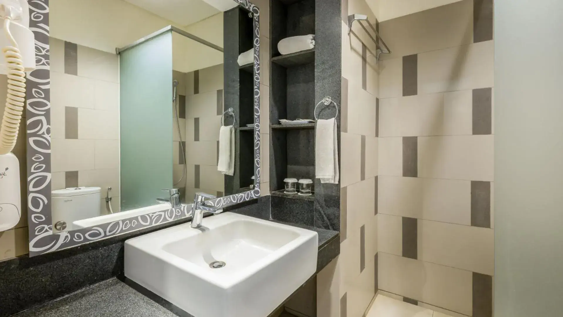 Bathroom in The Wujil Resort & Conventions Bathroom in The Wujil Resort & Conventions