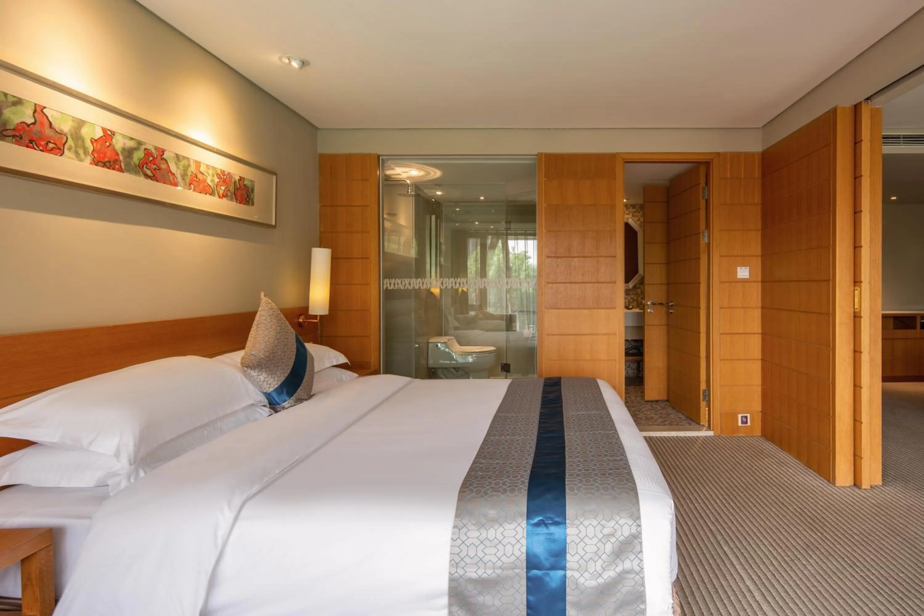 Guests in Gotel Capital