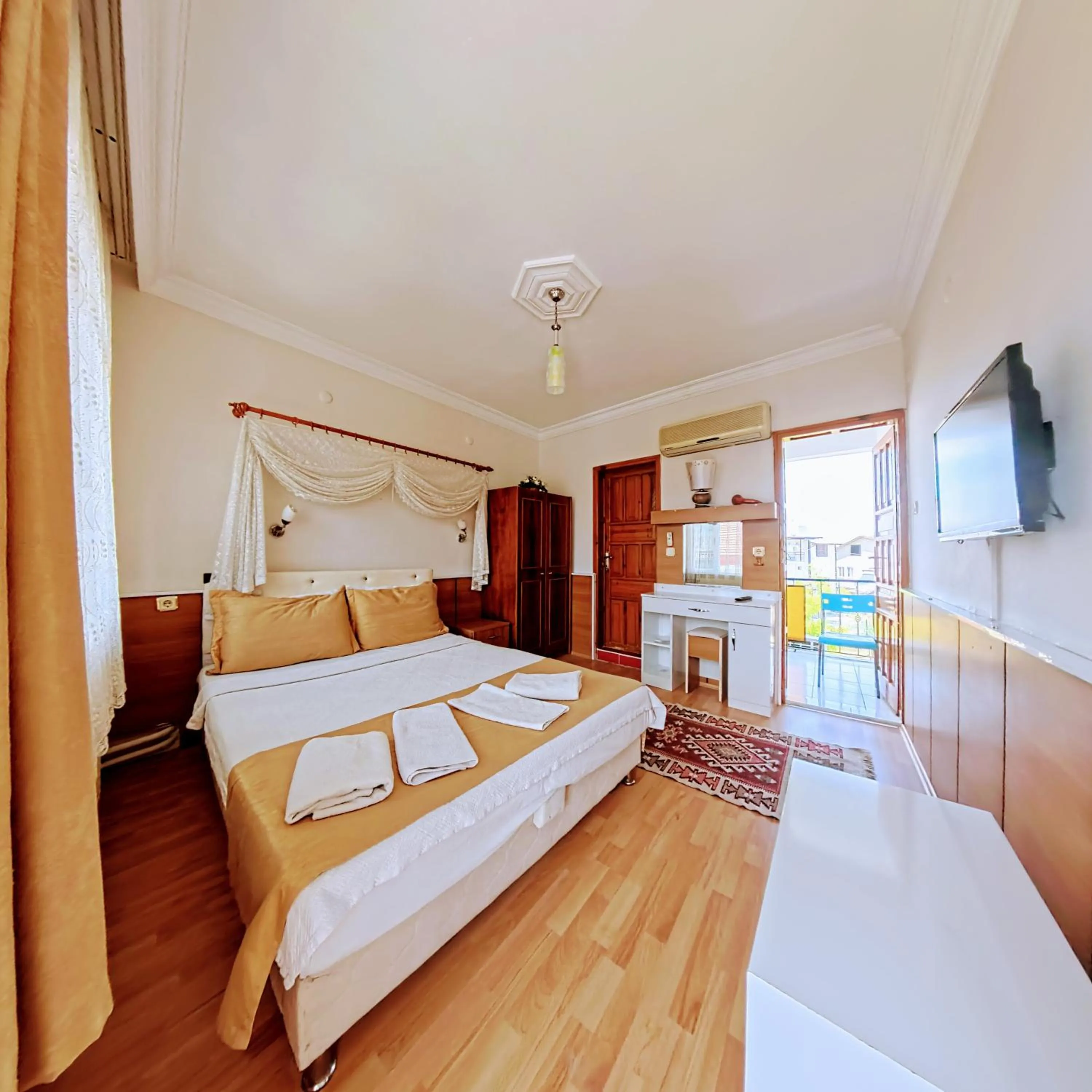 Bed in Kervansaray Hotel