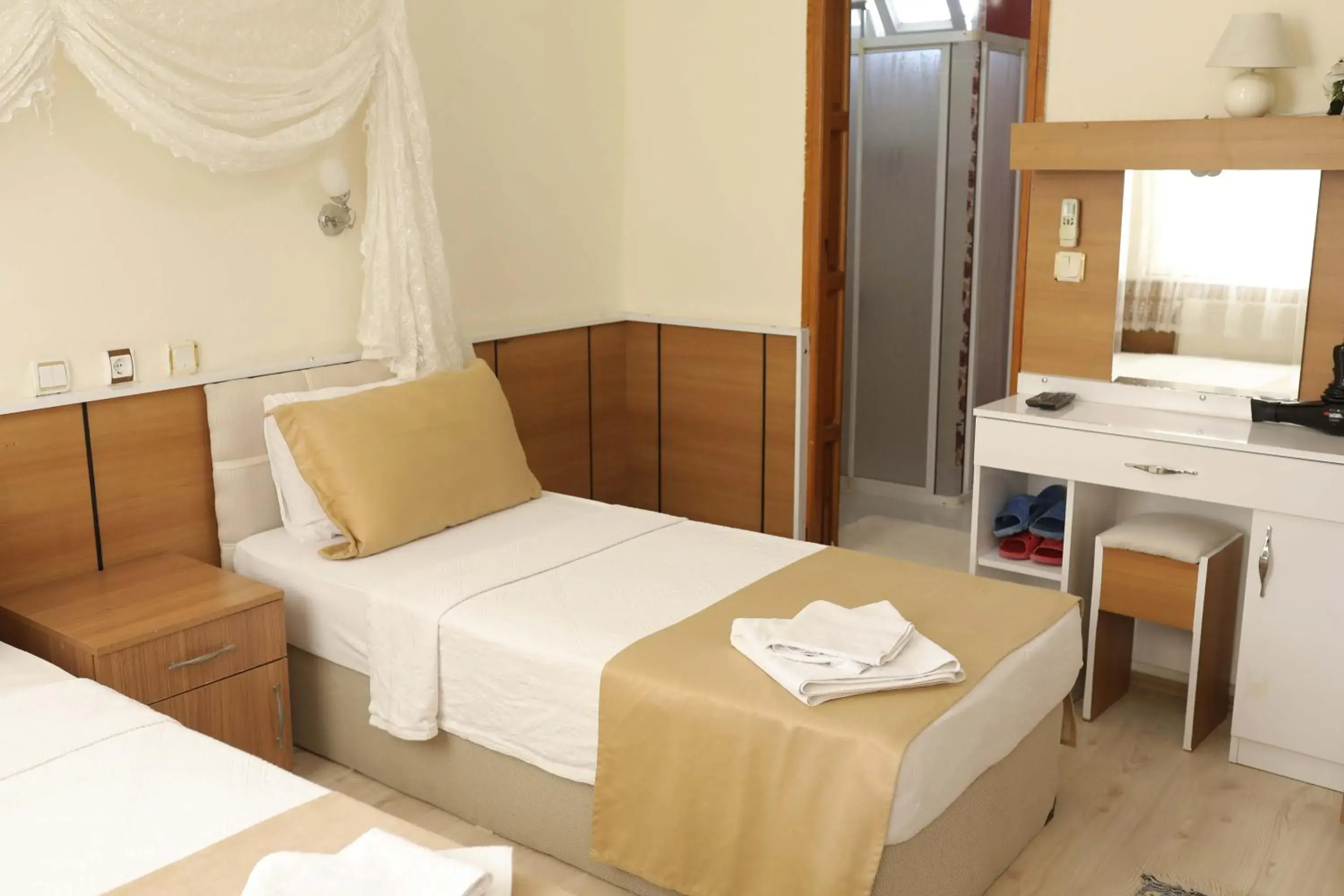 Bed in Kervansaray Hotel Bed in Kervansaray Hotel