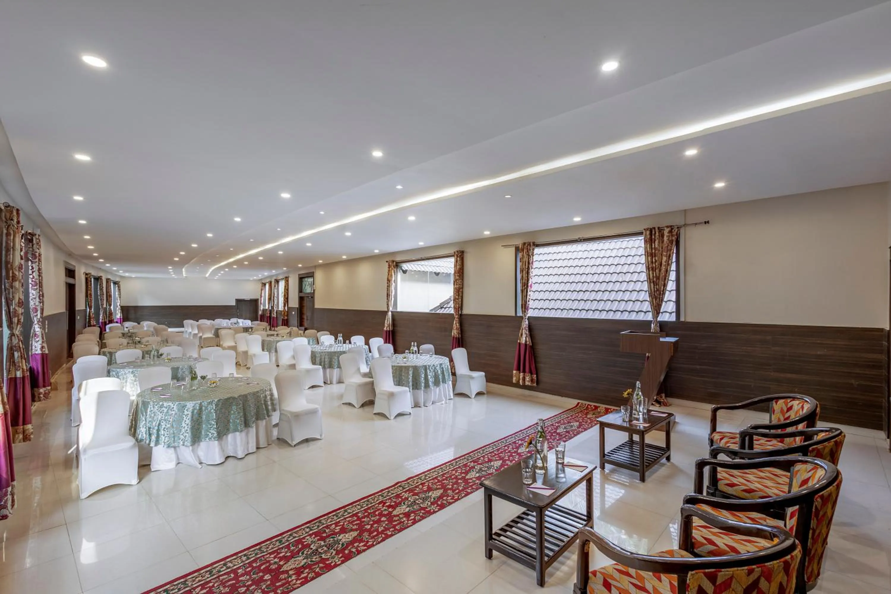 Banquet/Function facilities in Sterling Palavelli Godavari