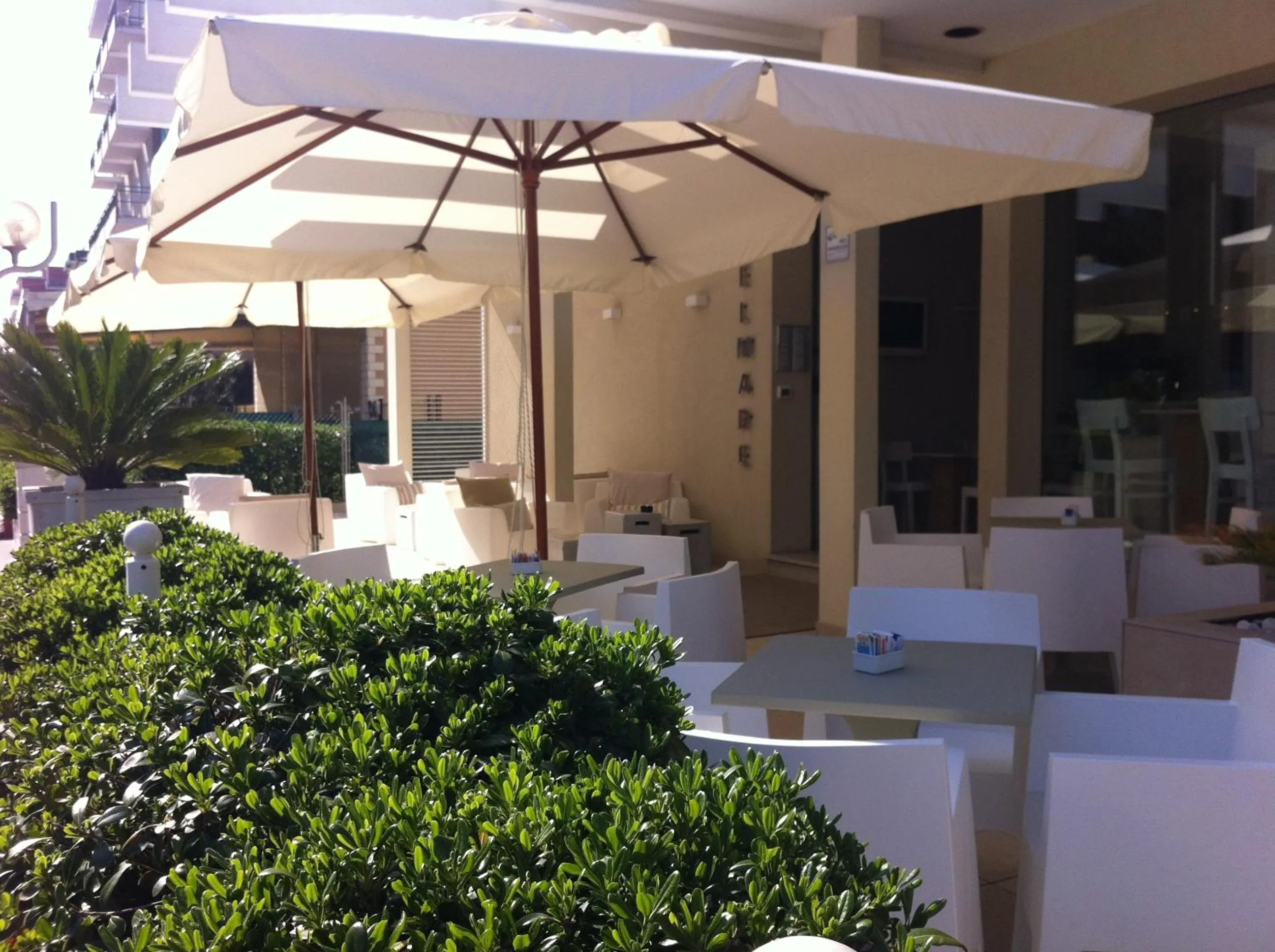 Facade/entrance in Residence Belmare