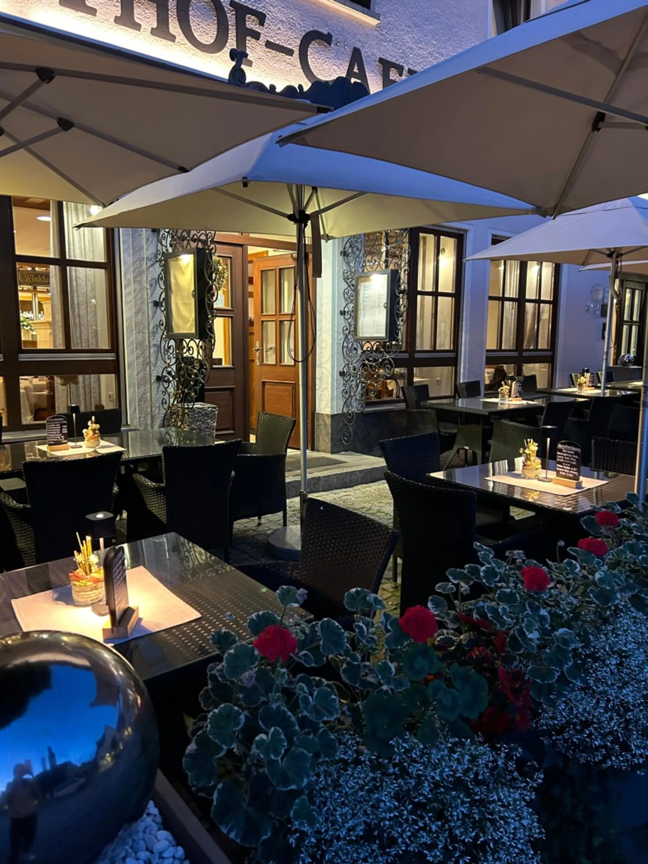 Restaurant/places to eat in Hotel Gasthof Zur Post