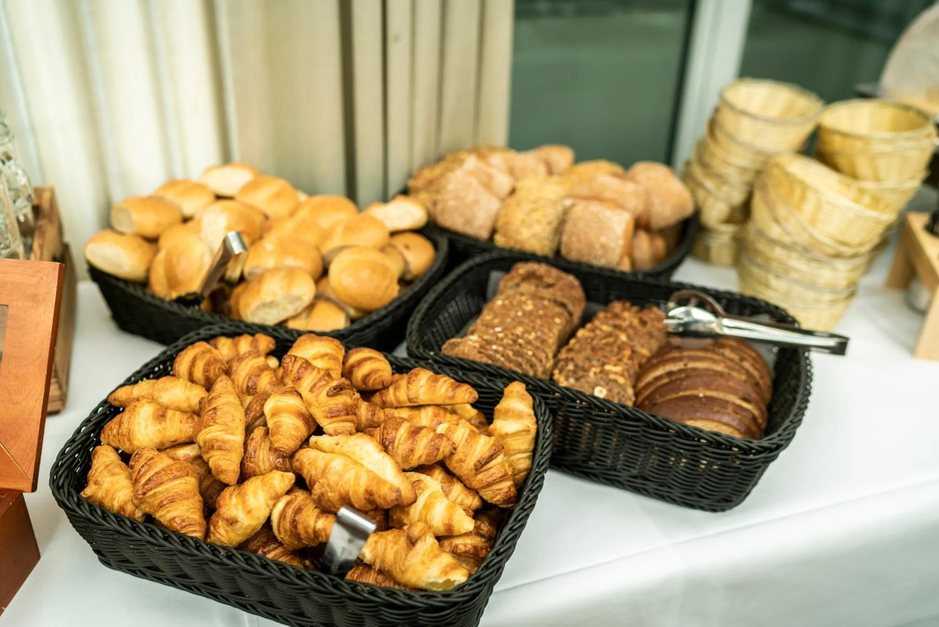 Buffet breakfast in Aparthotel Altes Dresden