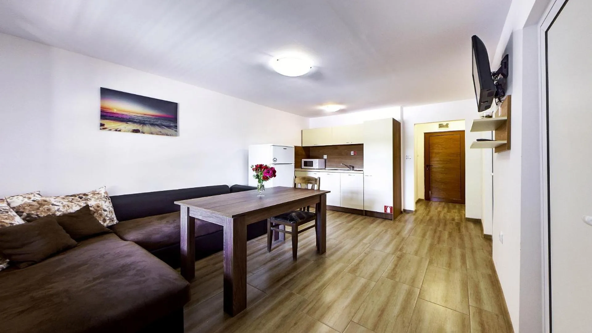 BBQ facilities in Complex Fichoza