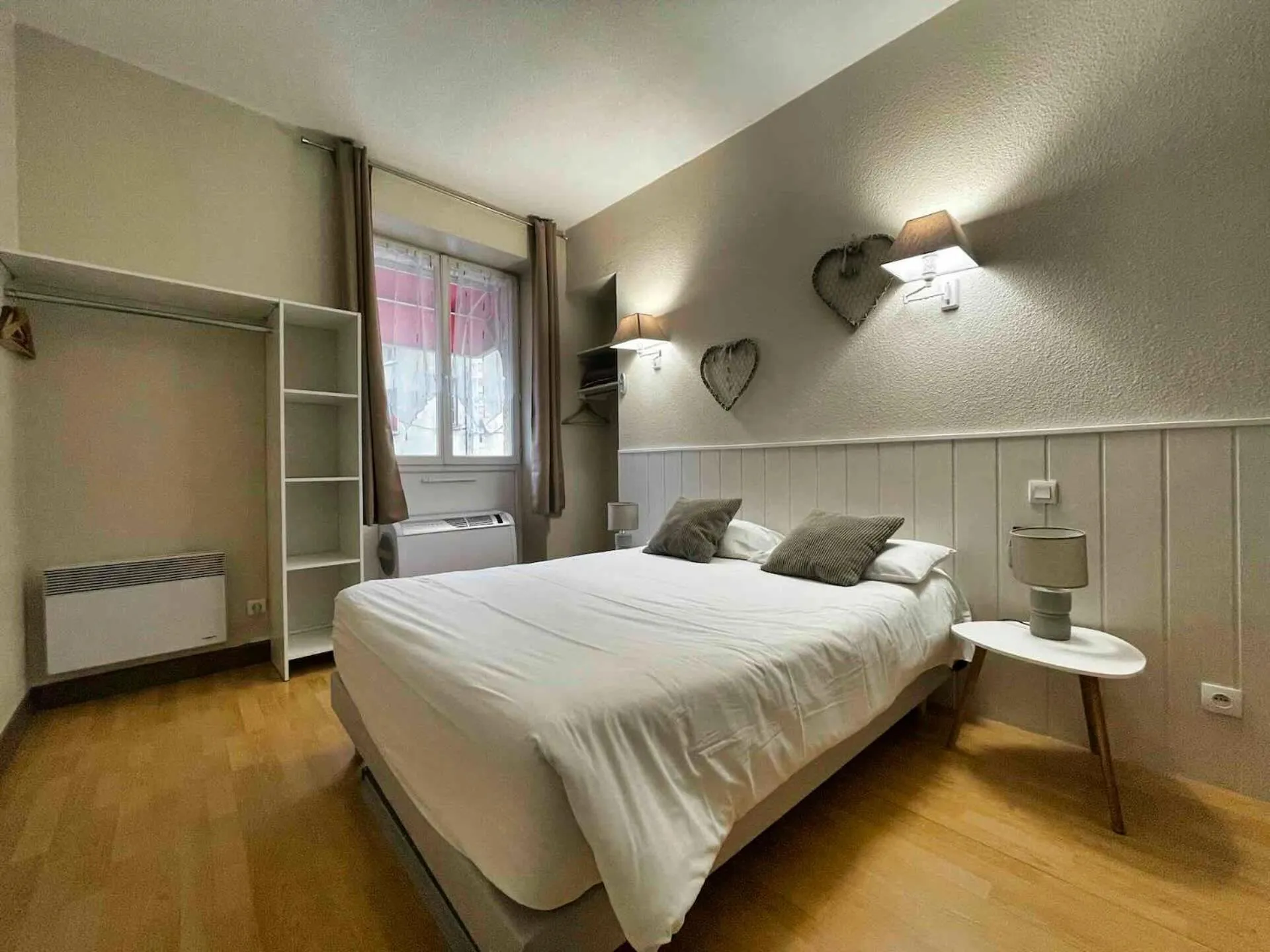 Bed in Hôtel Le P'tit Monde