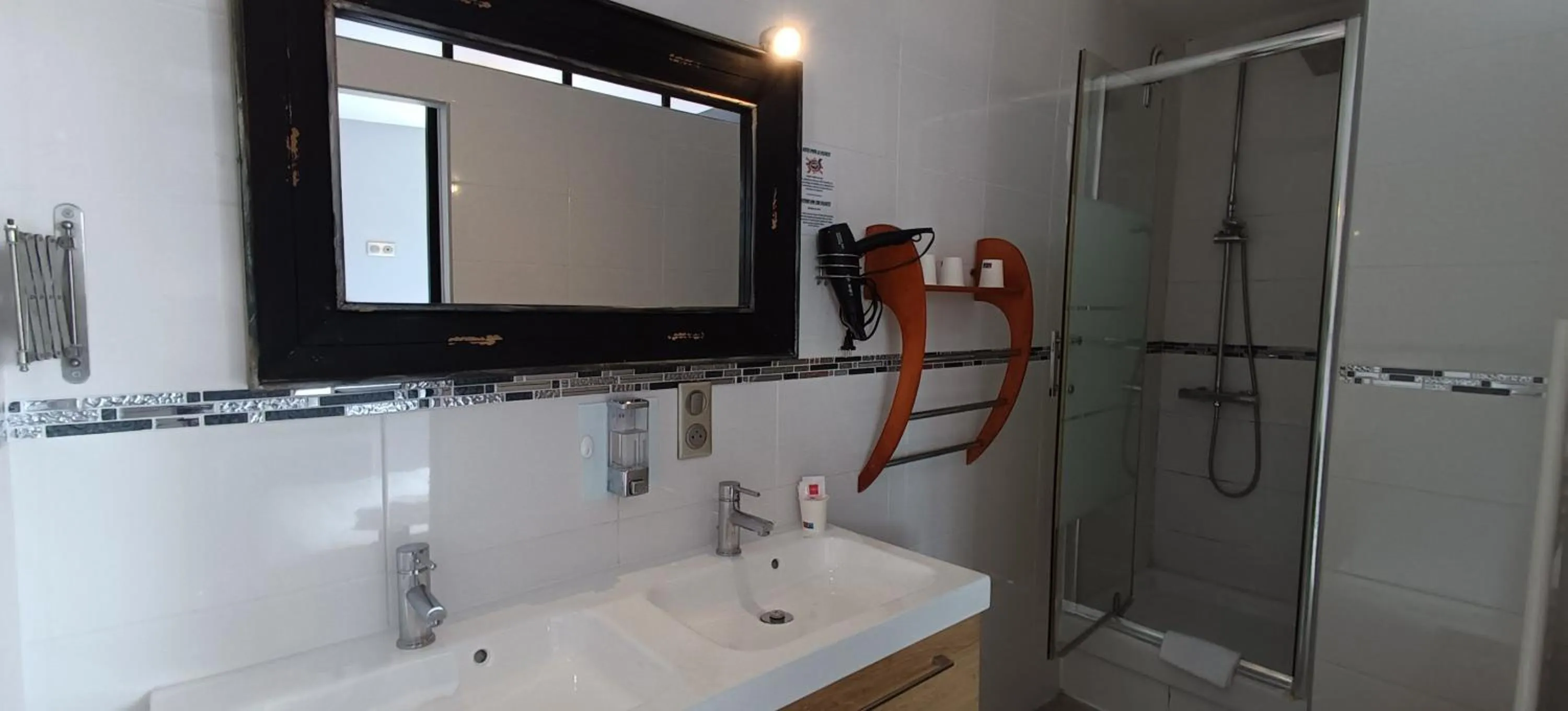 Hôtel Le P'tit Monde