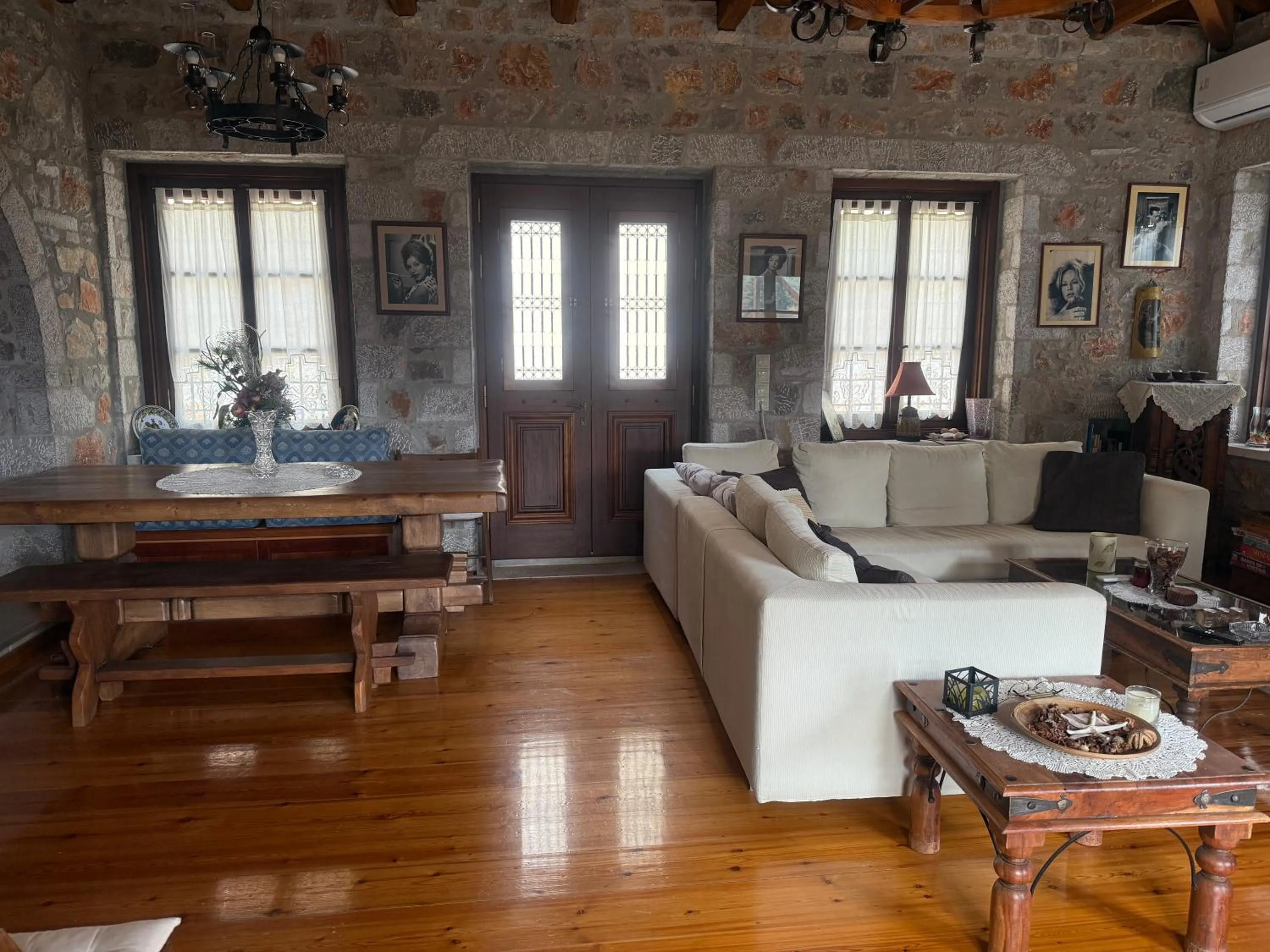 Leonidio Stone House
