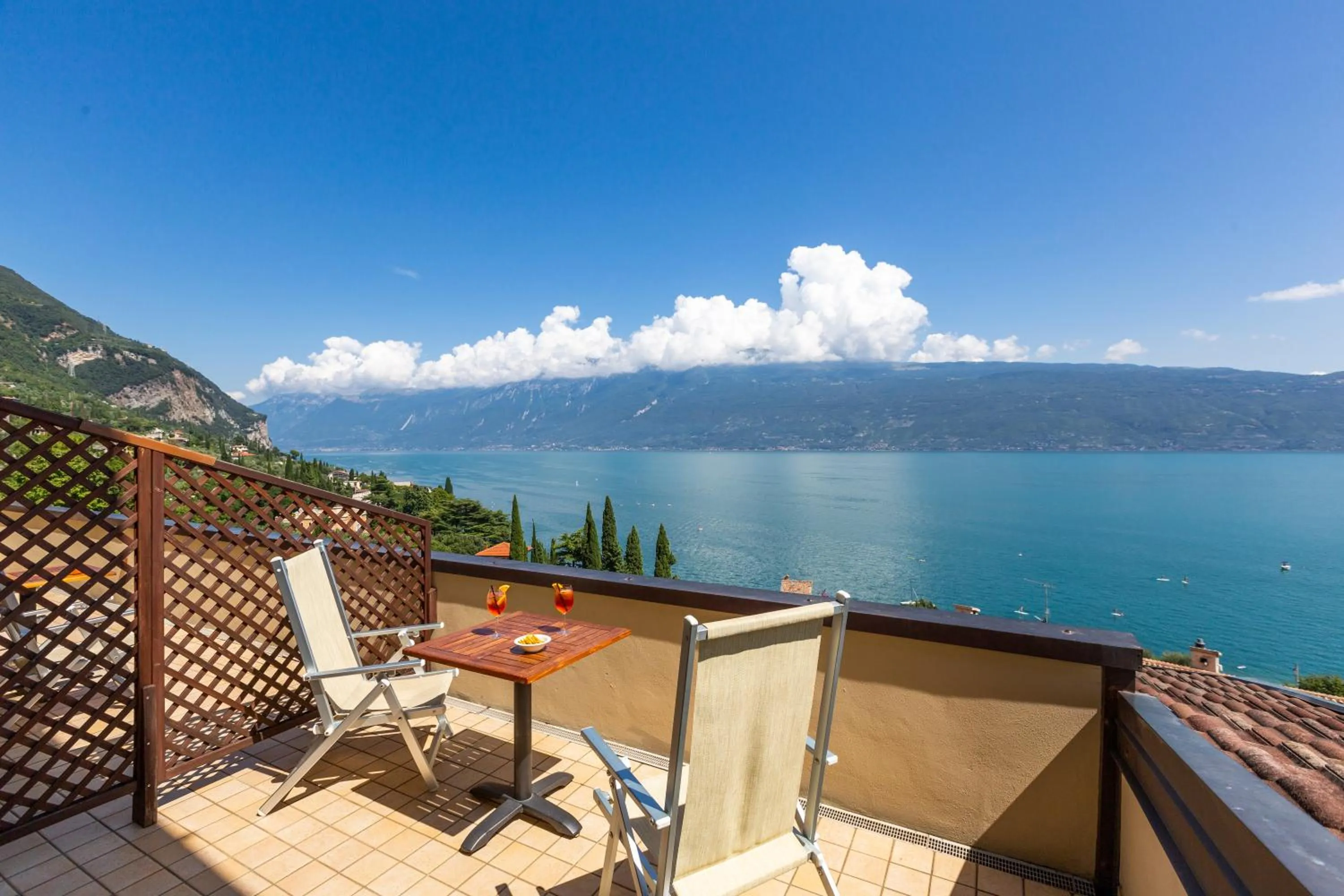 Lake view in Hotel Meandro - Lake View