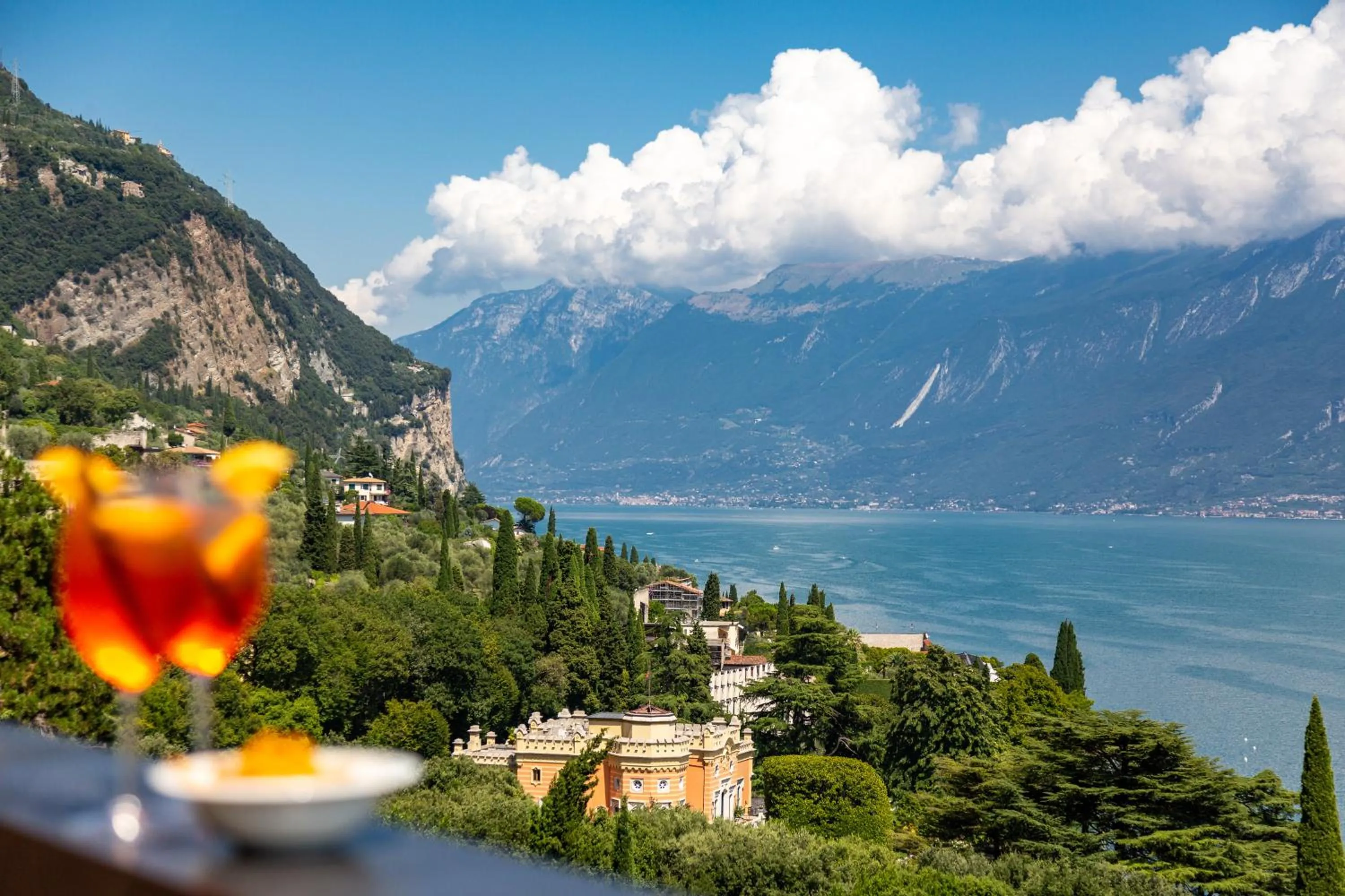 Balcony/Terrace in Hotel Meandro - Lake View